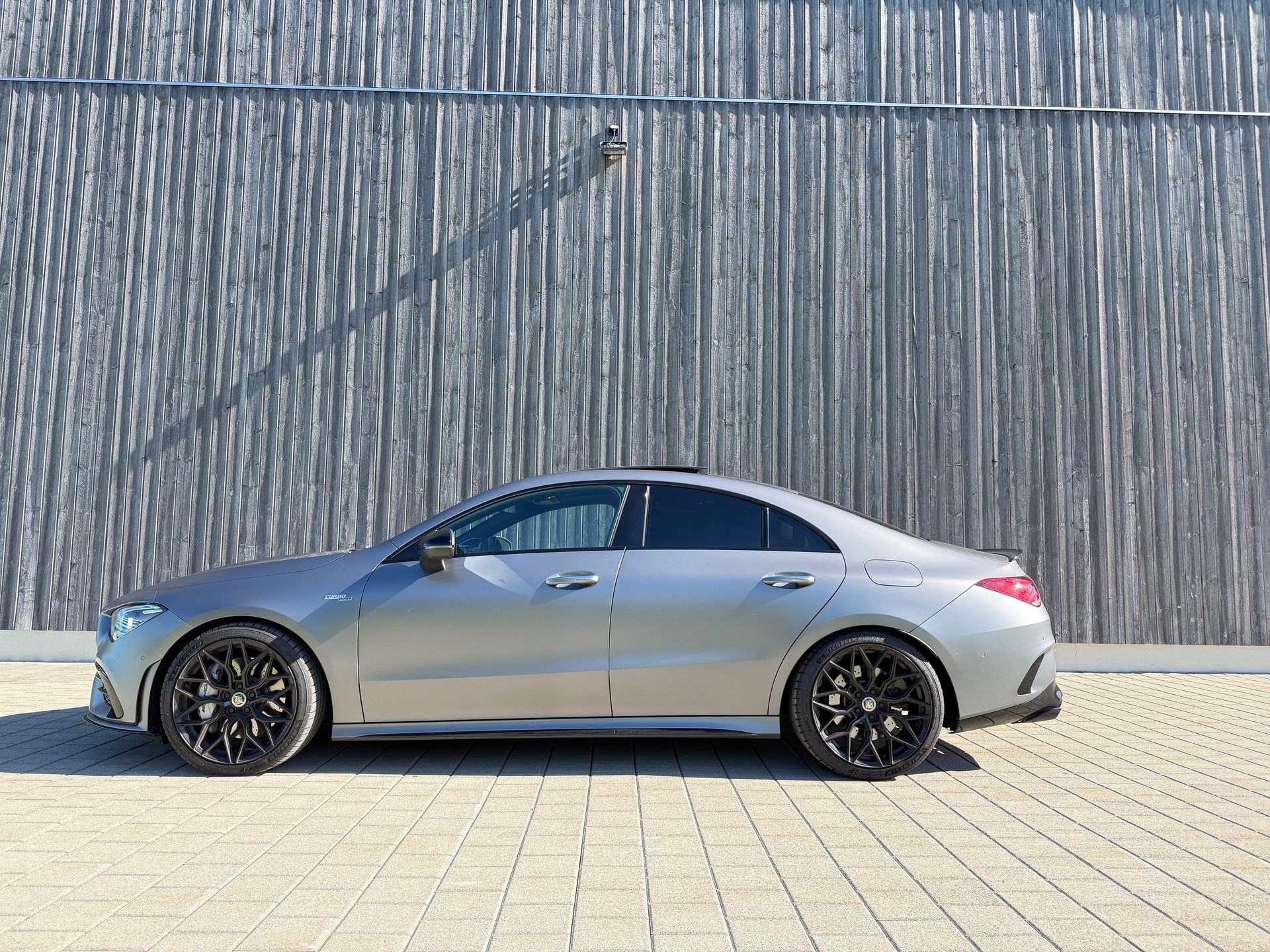 MERCEDES-BENZ CLA 35 AMG 4Matic 7G-DCT-image-1
