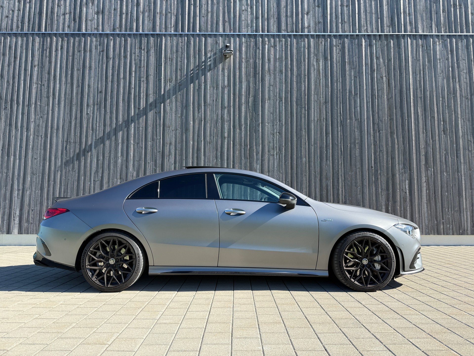 MERCEDES-BENZ CLA 35 AMG 4Matic 7G-DCT-image-2
