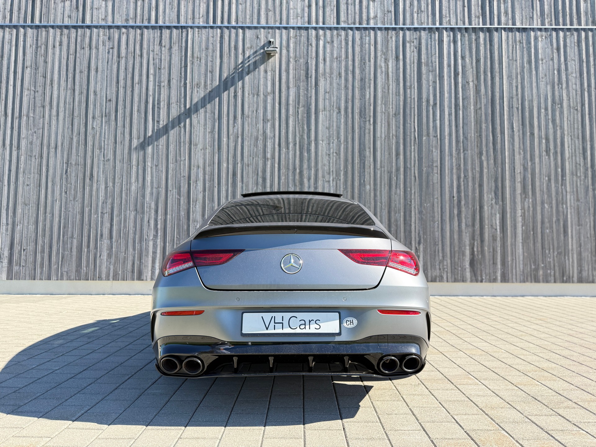 MERCEDES-BENZ CLA 35 AMG 4Matic 7G-DCT-image-3