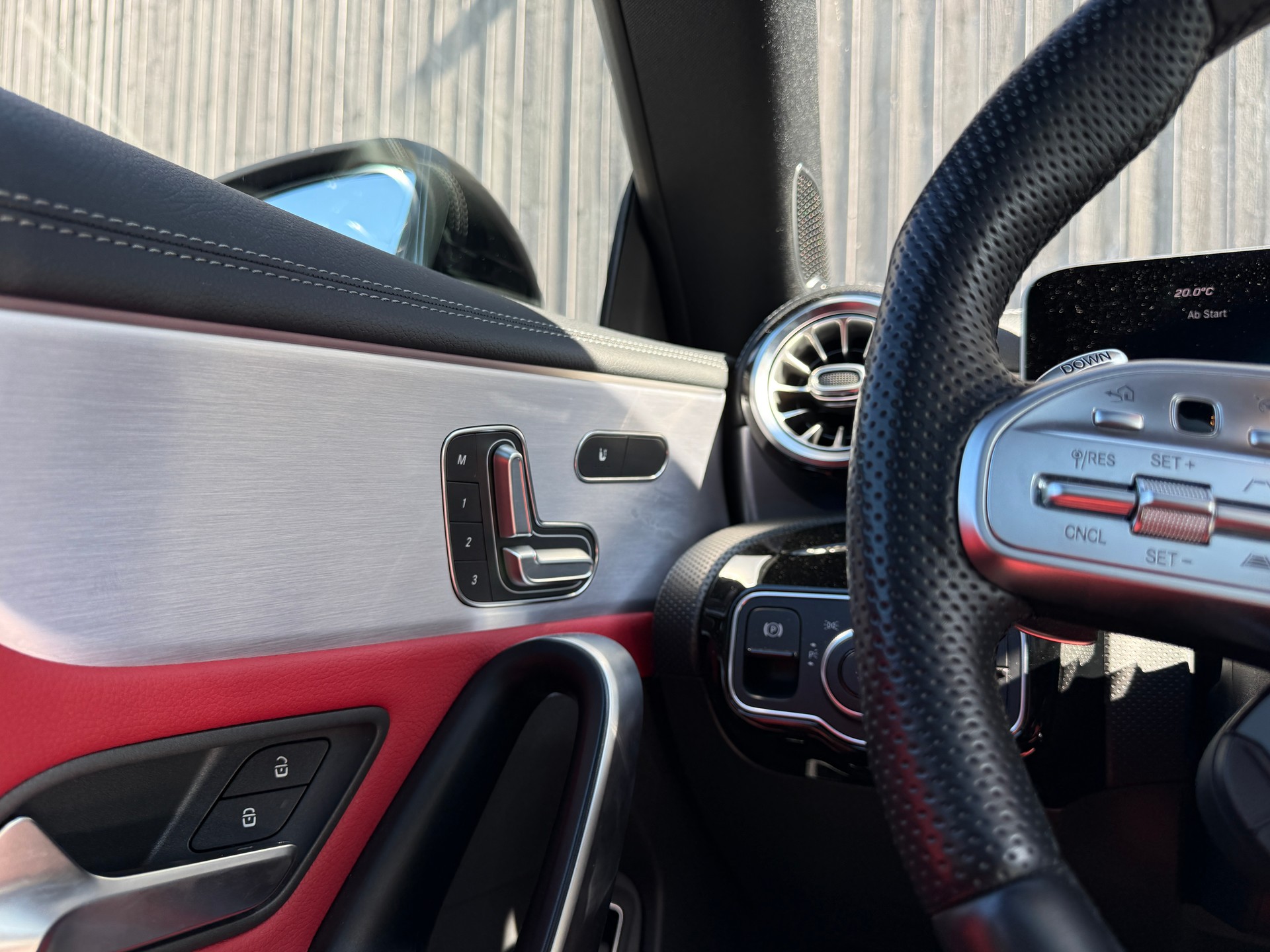 MERCEDES-BENZ CLA 35 AMG 4Matic 7G-DCT-image-9
