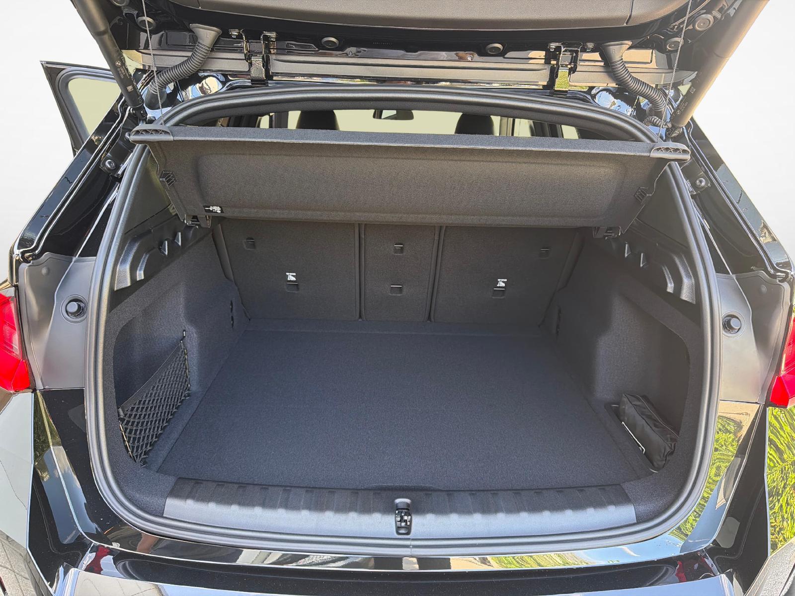 BMW X1 20d xDrive paddles-image-19