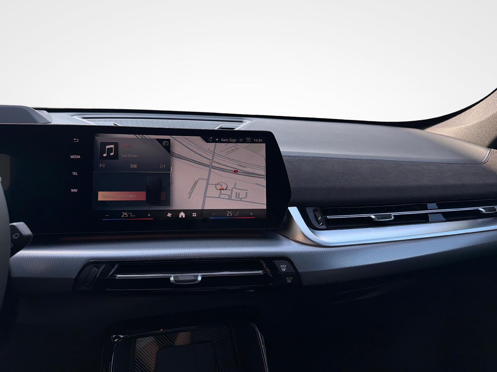 BMW X1 20d xDrive paddles-image-15