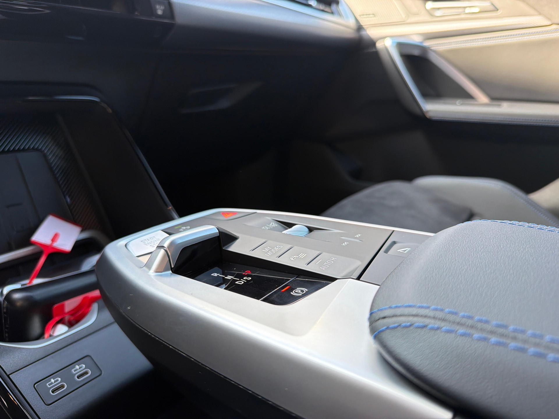 BMW X1 20d xDrive paddles-image-16