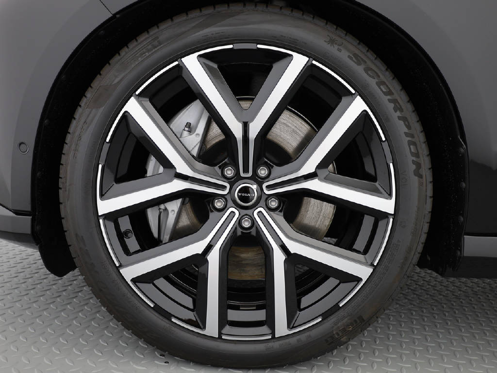 VOLVO EX 90 Twin Performance Ultra AWDD-showroom-element-3