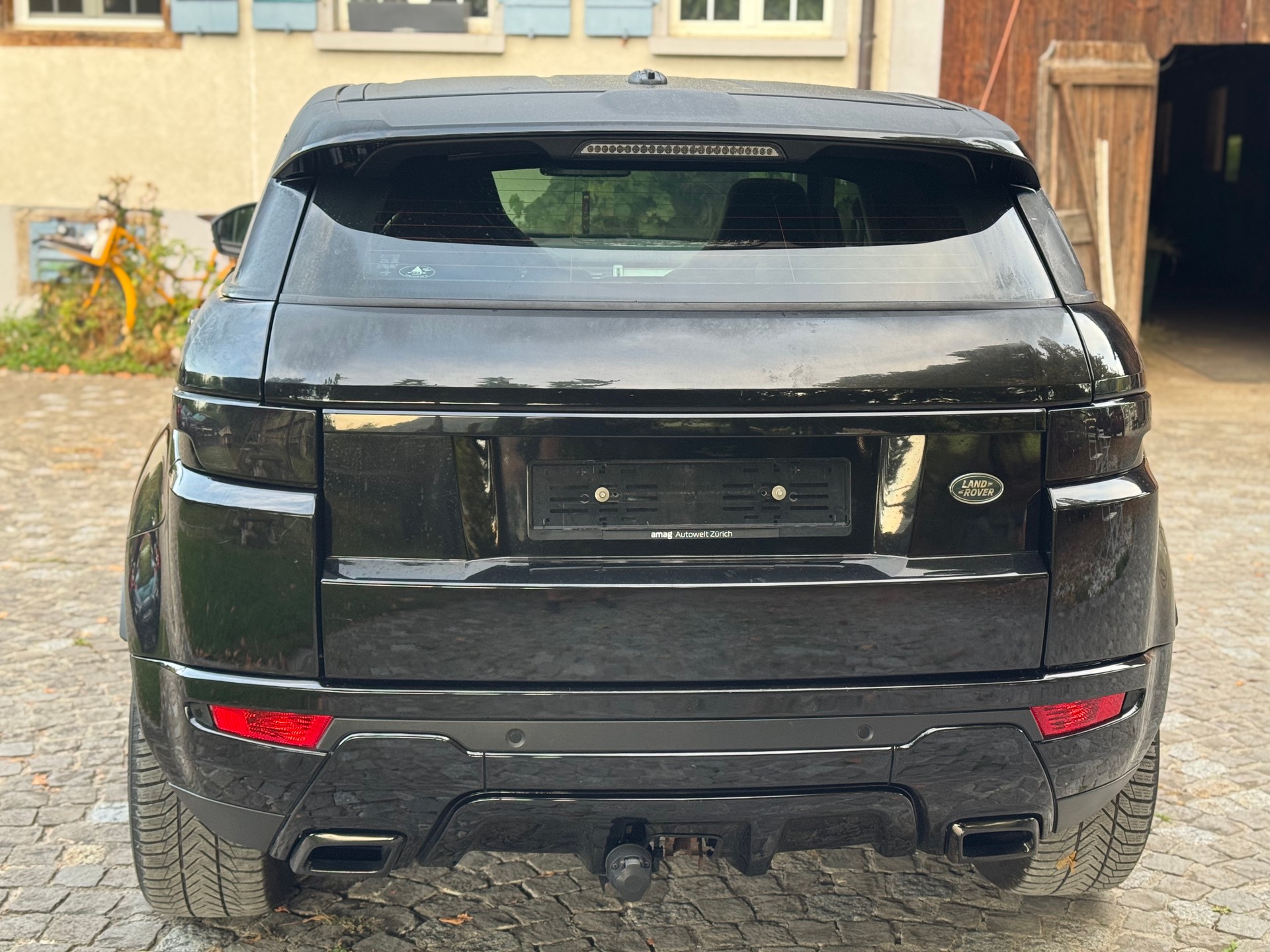 LAND ROVER Range Rover Evoque 2.0 Si4 SE Dynamic AT9-image-1
