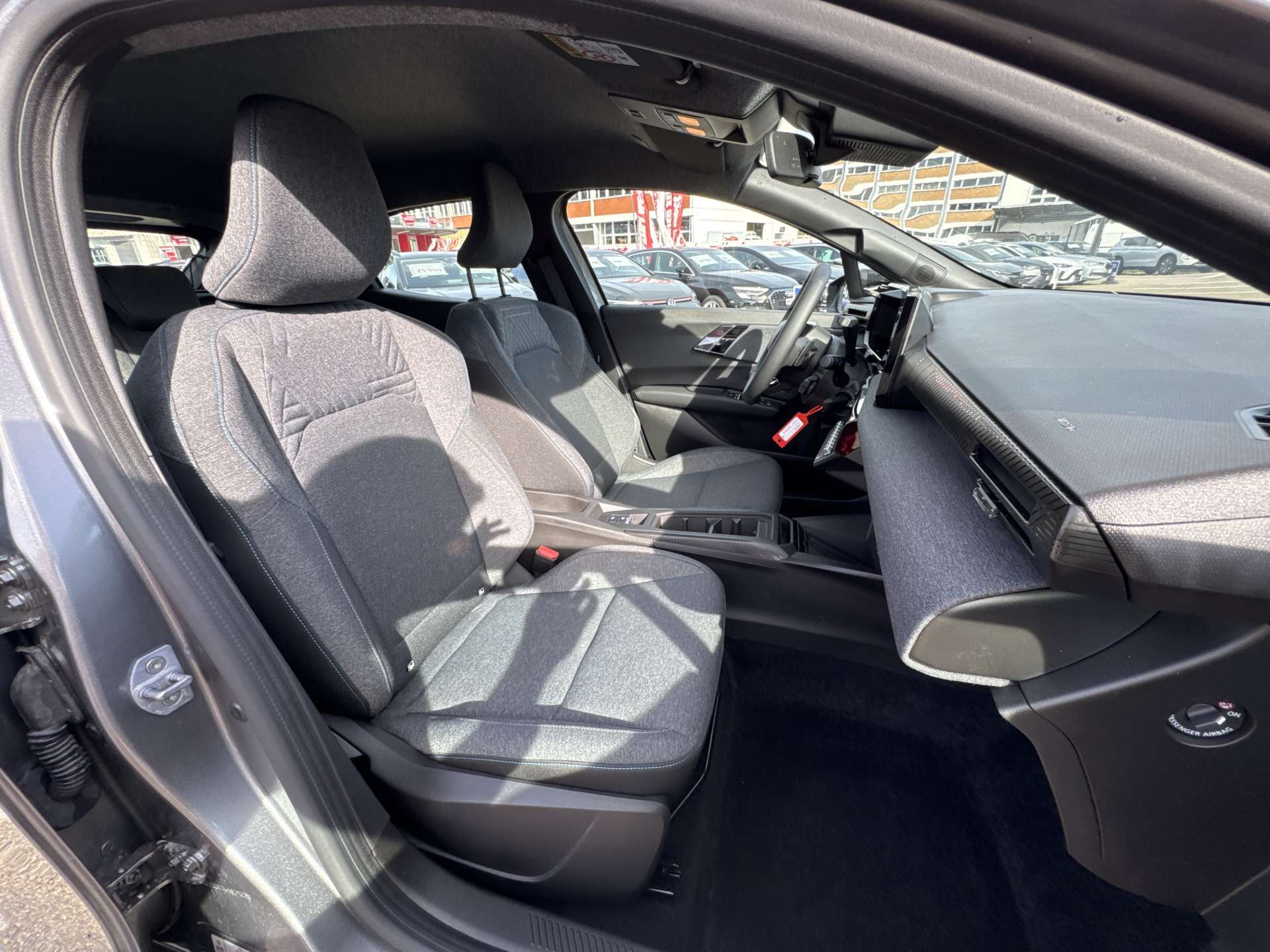 RENAULT Clio 1.2 TCe Evolution NEUES MODELL EDC-Automat-image-12