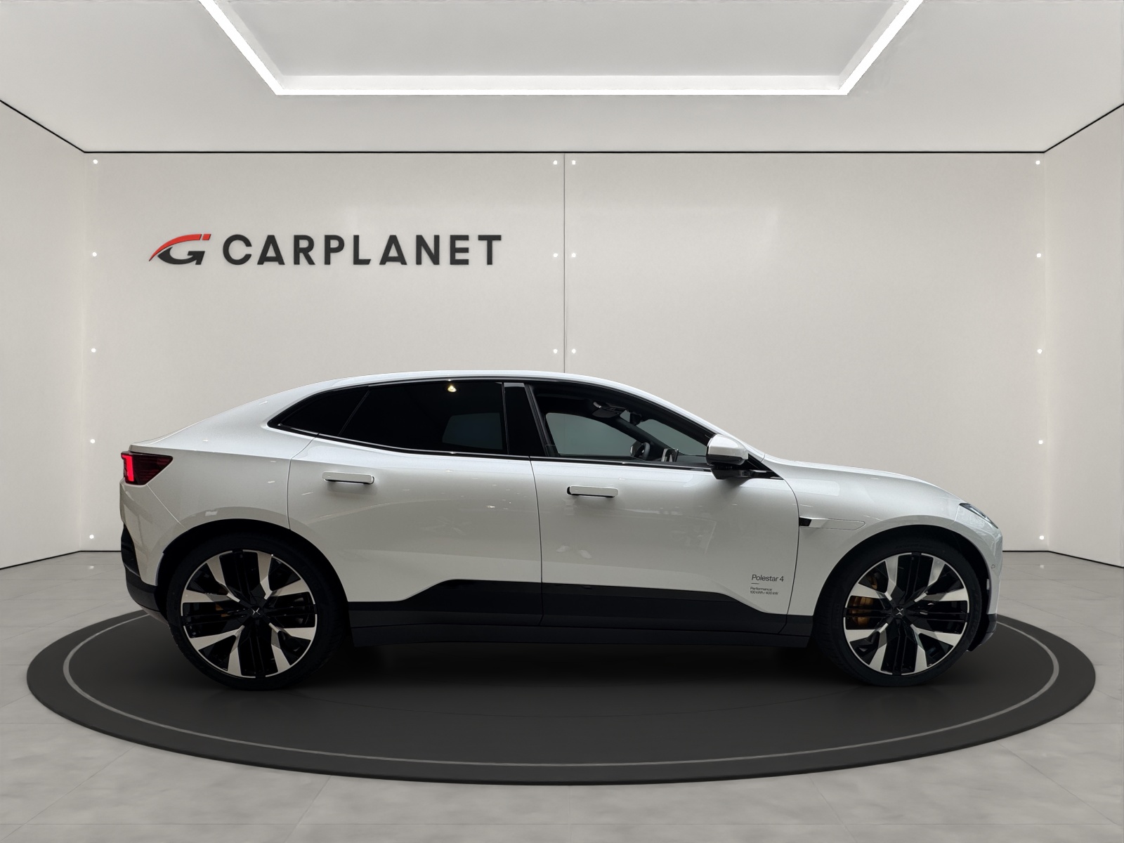 POLESTAR 4 Long Range Dual Motor Performance Prime-image-1