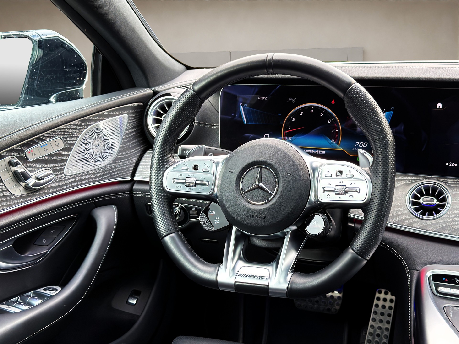 MERCEDES-BENZ ❗AMG GT 4 53 ❗4Matic+ Speedshift TCT ✅CH-Fahrzeug & TOP-AUSSTATTUNG und Frisch ab Service✅-image-13