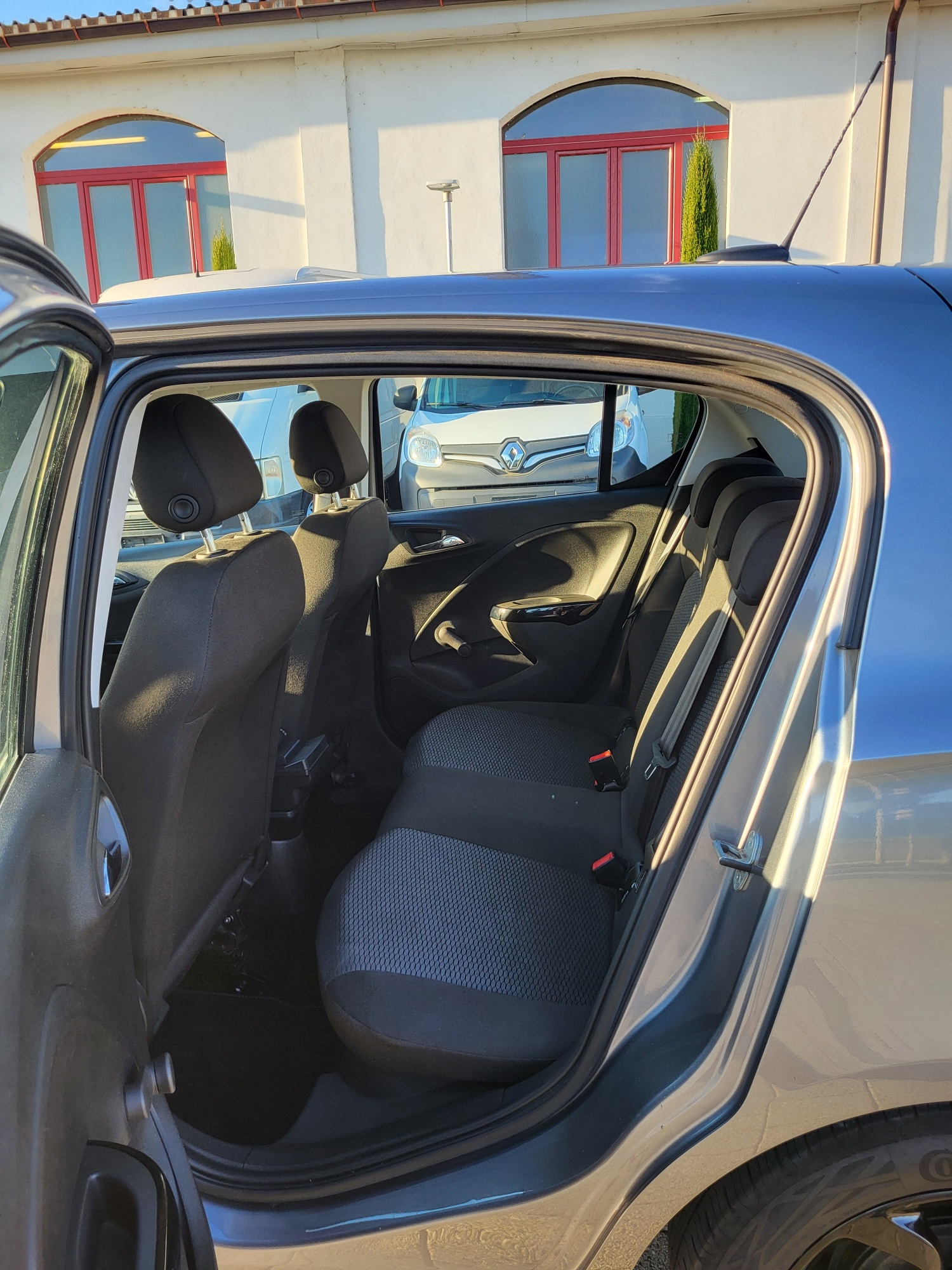 OPEL Corsa 1.4 TP Active Automatic-image-12