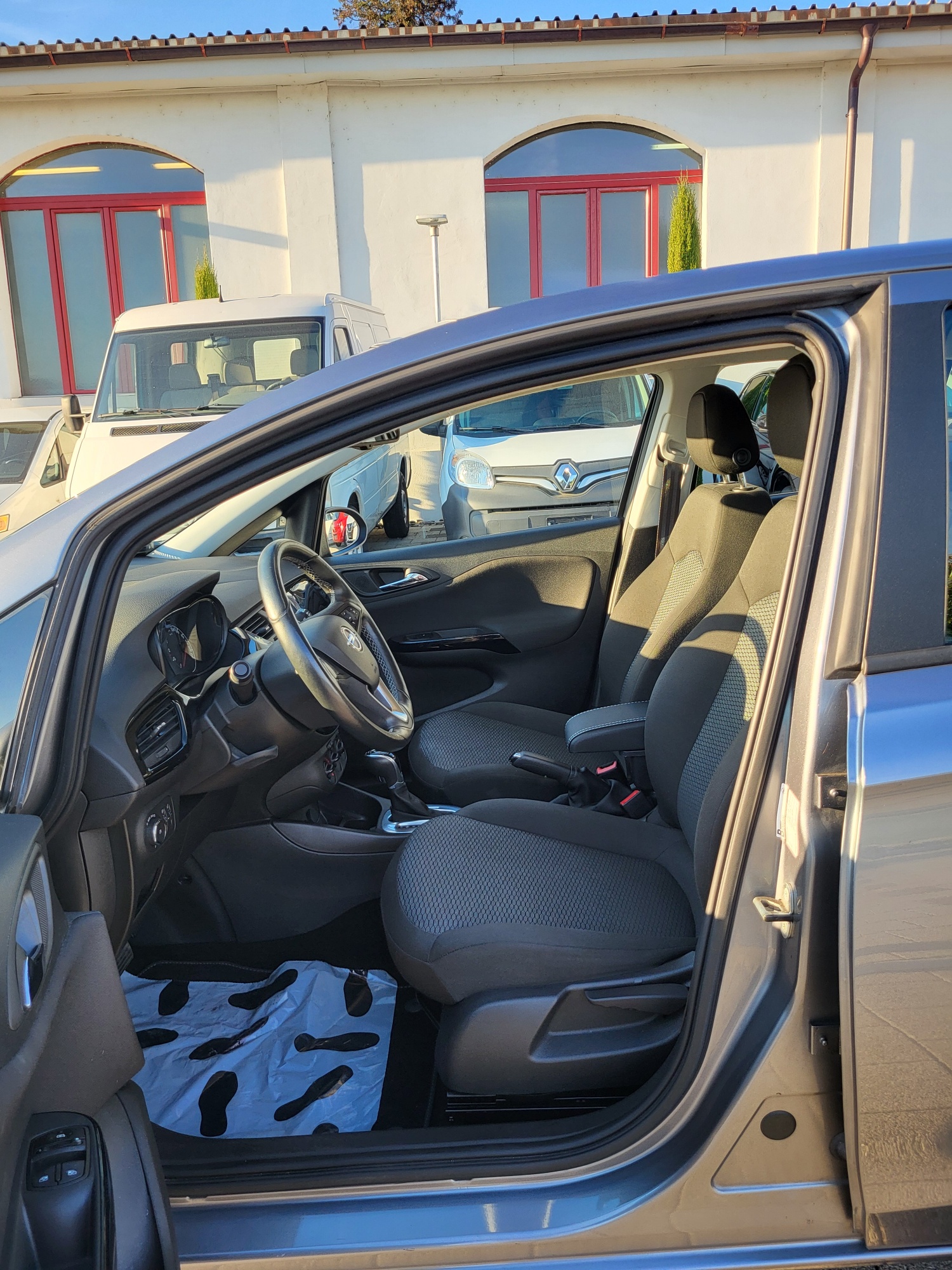 OPEL Corsa 1.4 TP Active Automatic-image-10