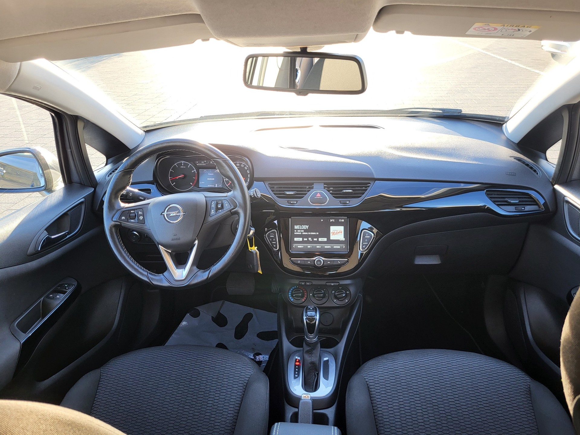 OPEL Corsa 1.4 TP Active Automatic-image-5