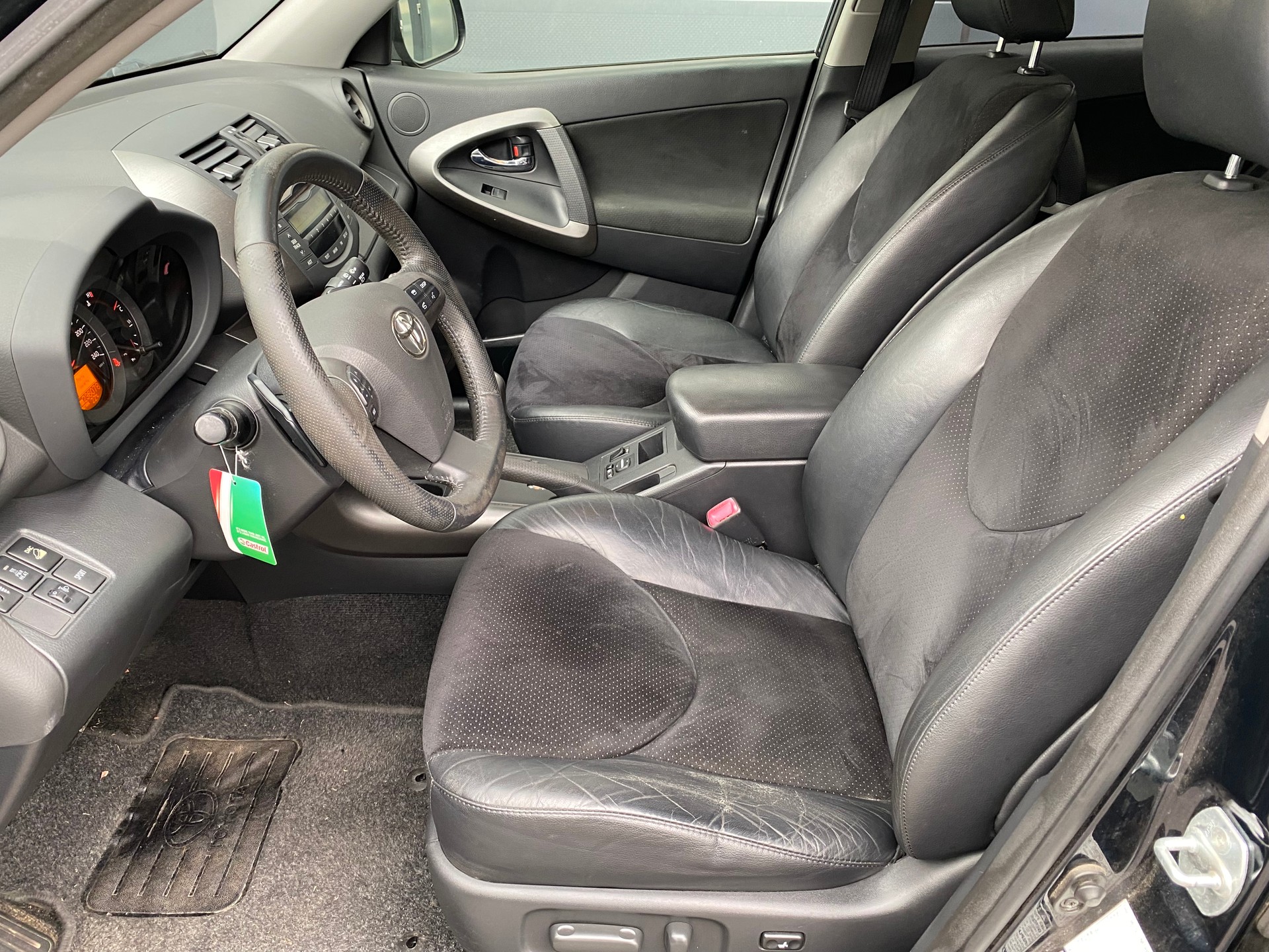 TOYOTA RAV-4 2.2D-CAT Linea Luna AT 4X4-image-14