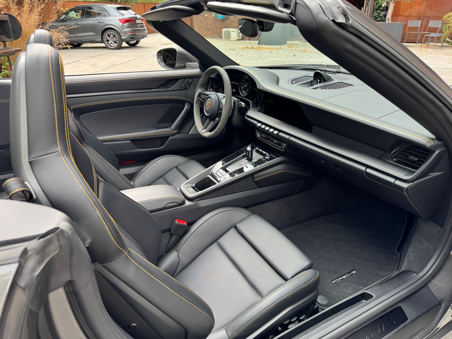 PORSCHE 911 Carrera GTS Cabriolet PDK - 992.2-image-11