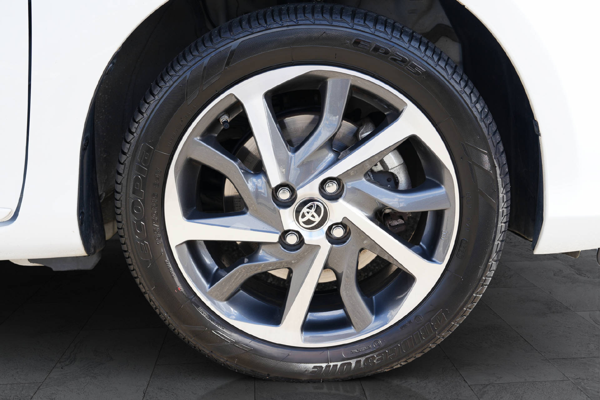 TOYOTA Yaris 1.5 VVT-i HSD 20-image-7