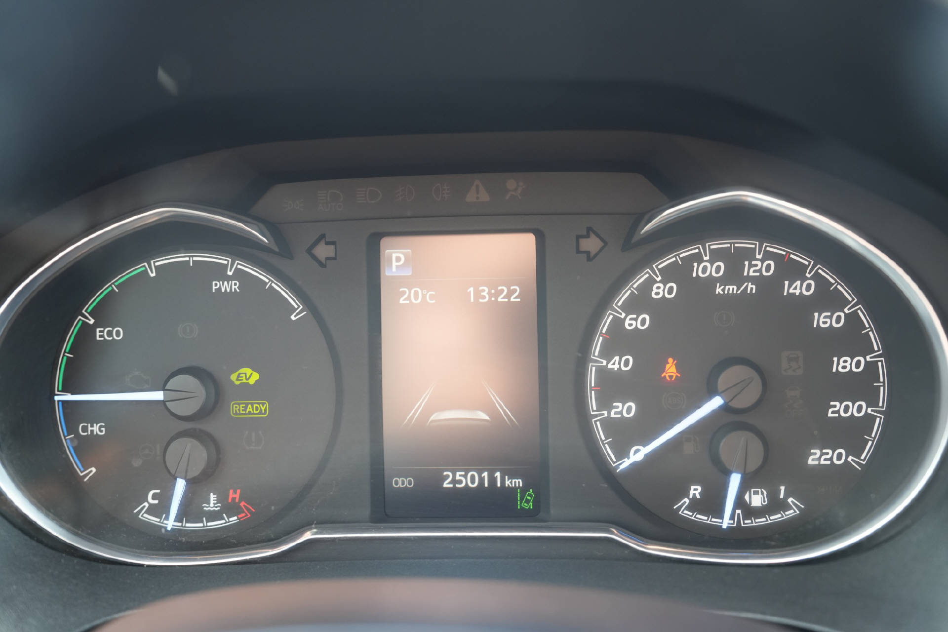 TOYOTA Yaris 1.5 VVT-i HSD 20-image-11