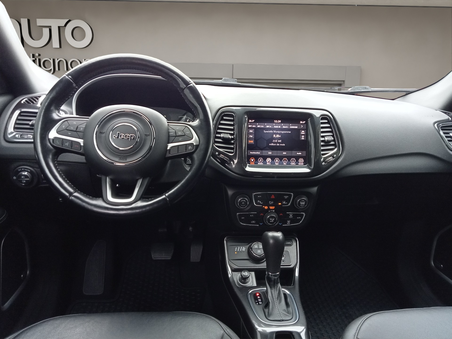 JEEP Compass 1.3 T PHEV S AWD-image-9