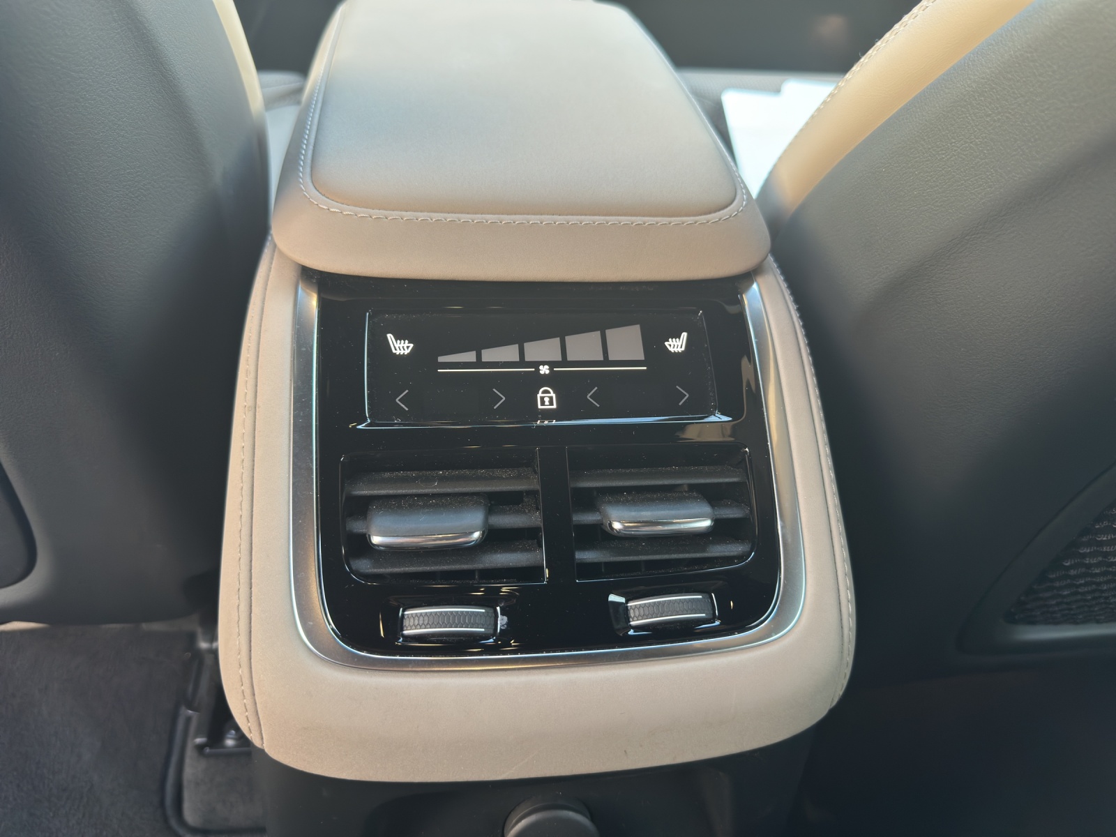 Image VOLVO XC90 XC90 2.0 T8 TE Plus Dark AWD