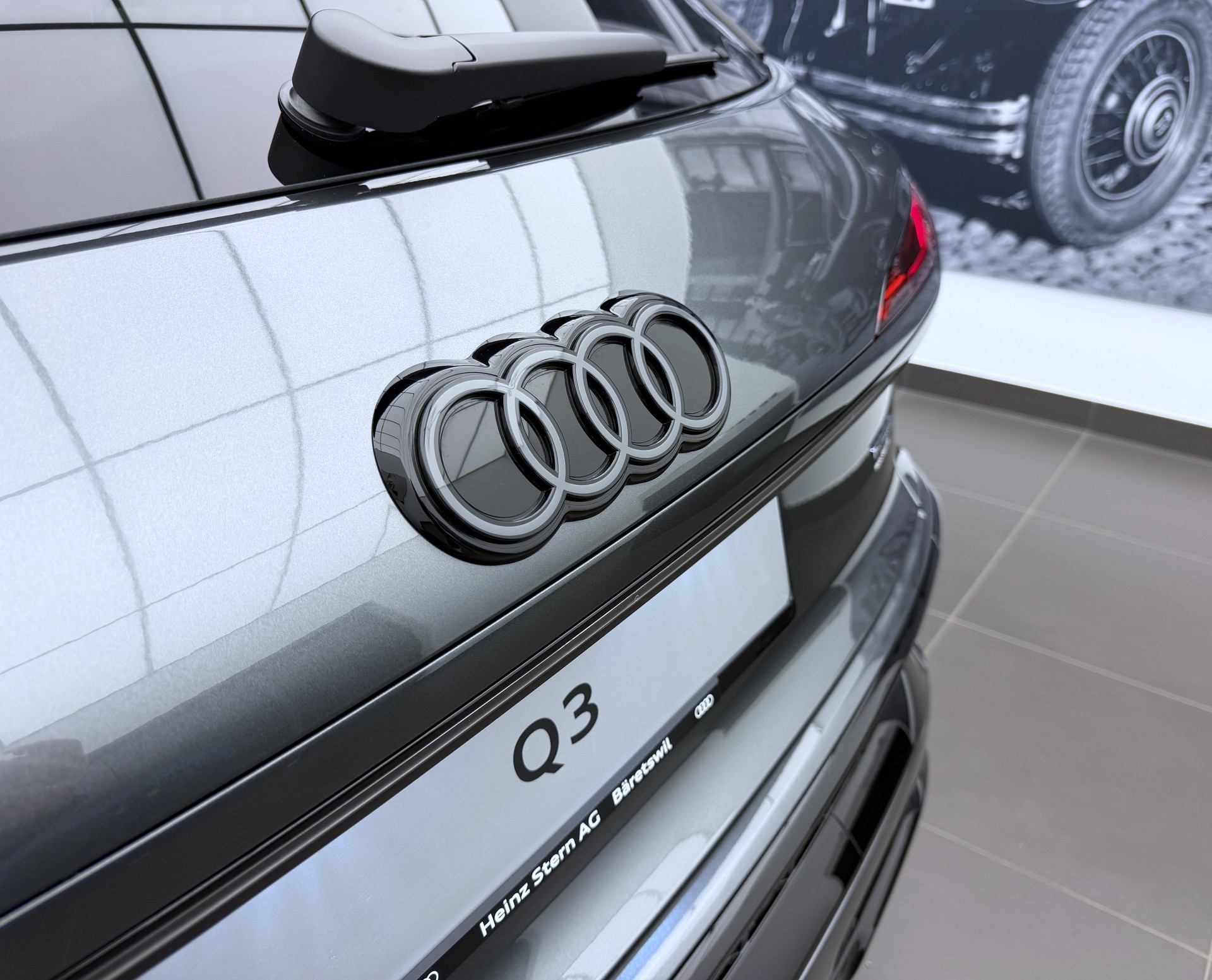 AUDI Q3 SUV TFSI quattro 195 kW S tronic-image-26