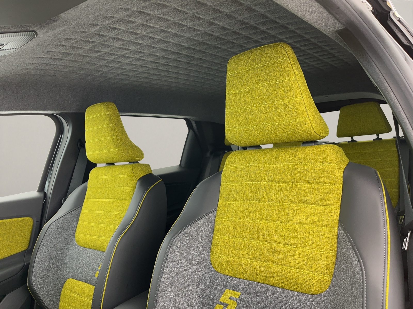 RENAULT R5 E-Tech Comfort Range iconic five-image-14