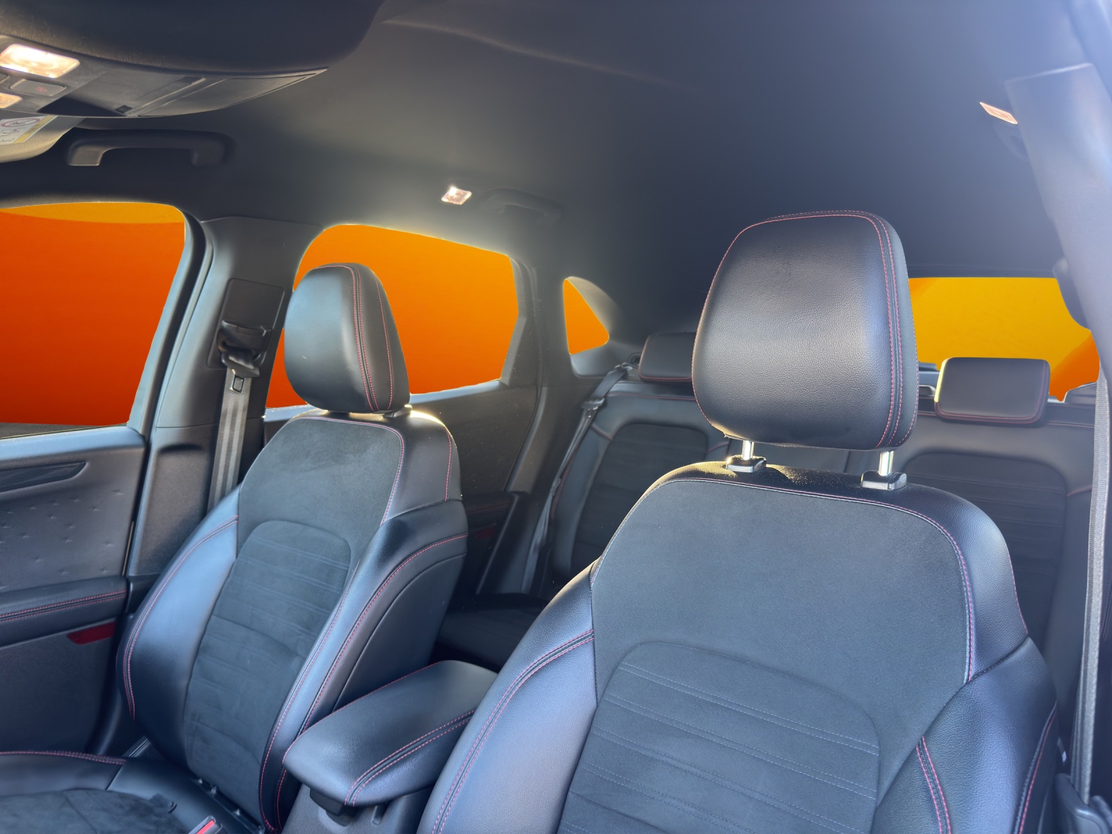 FORD Kuga 2.0 TDCi EcoBlue ST-Line X 4WD-image-13
