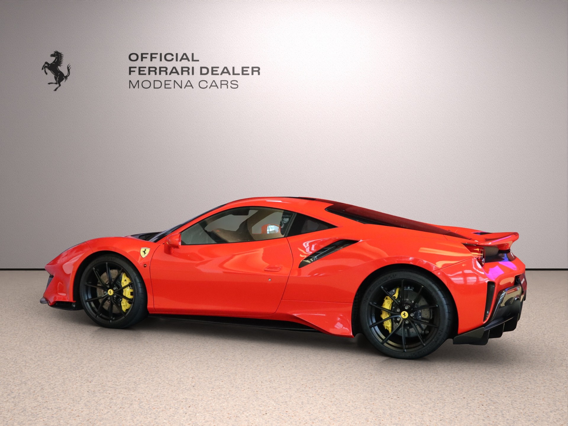 FERRARI 488 Pista 3.9 V8-image-9