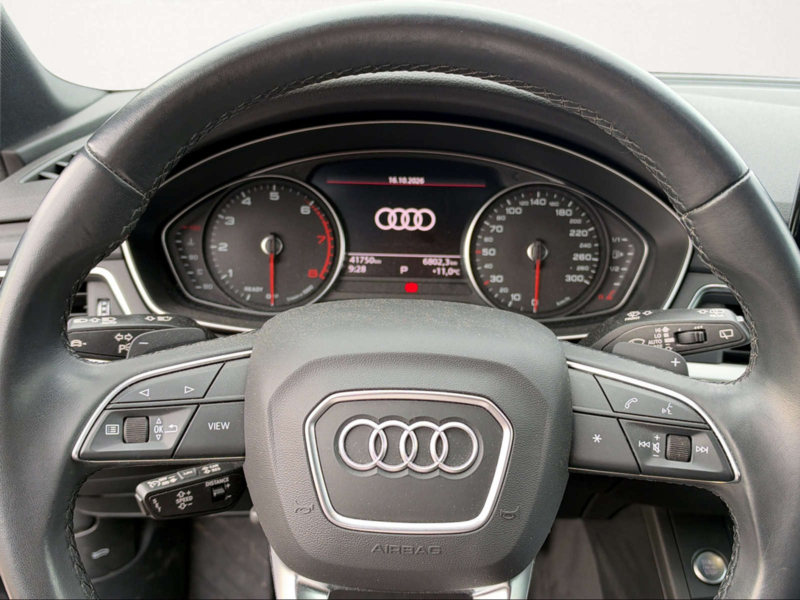 AUDI A4 Avant 40 TFSI advanced S-tronic quattro-image-3