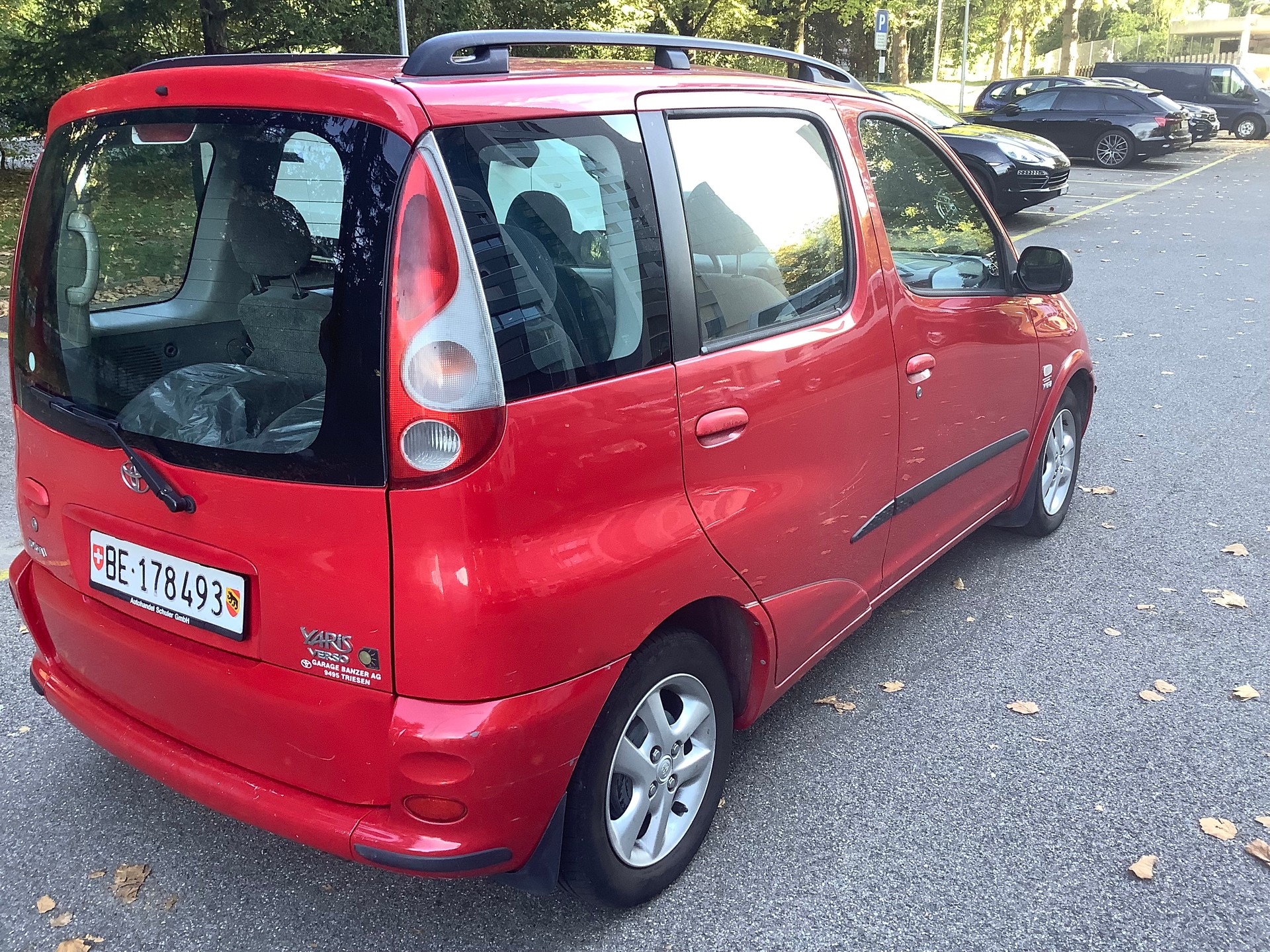 TOYOTA Yaris Verso 1.3 Linea Sol-image-4