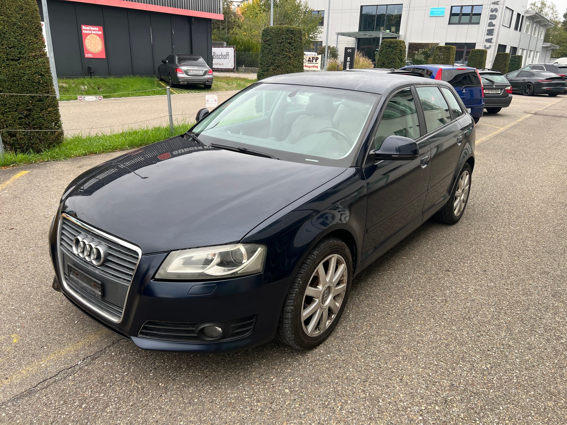 AUDI A3 Sportback 1.8 TFSI Ambiente S-tronic-image-1