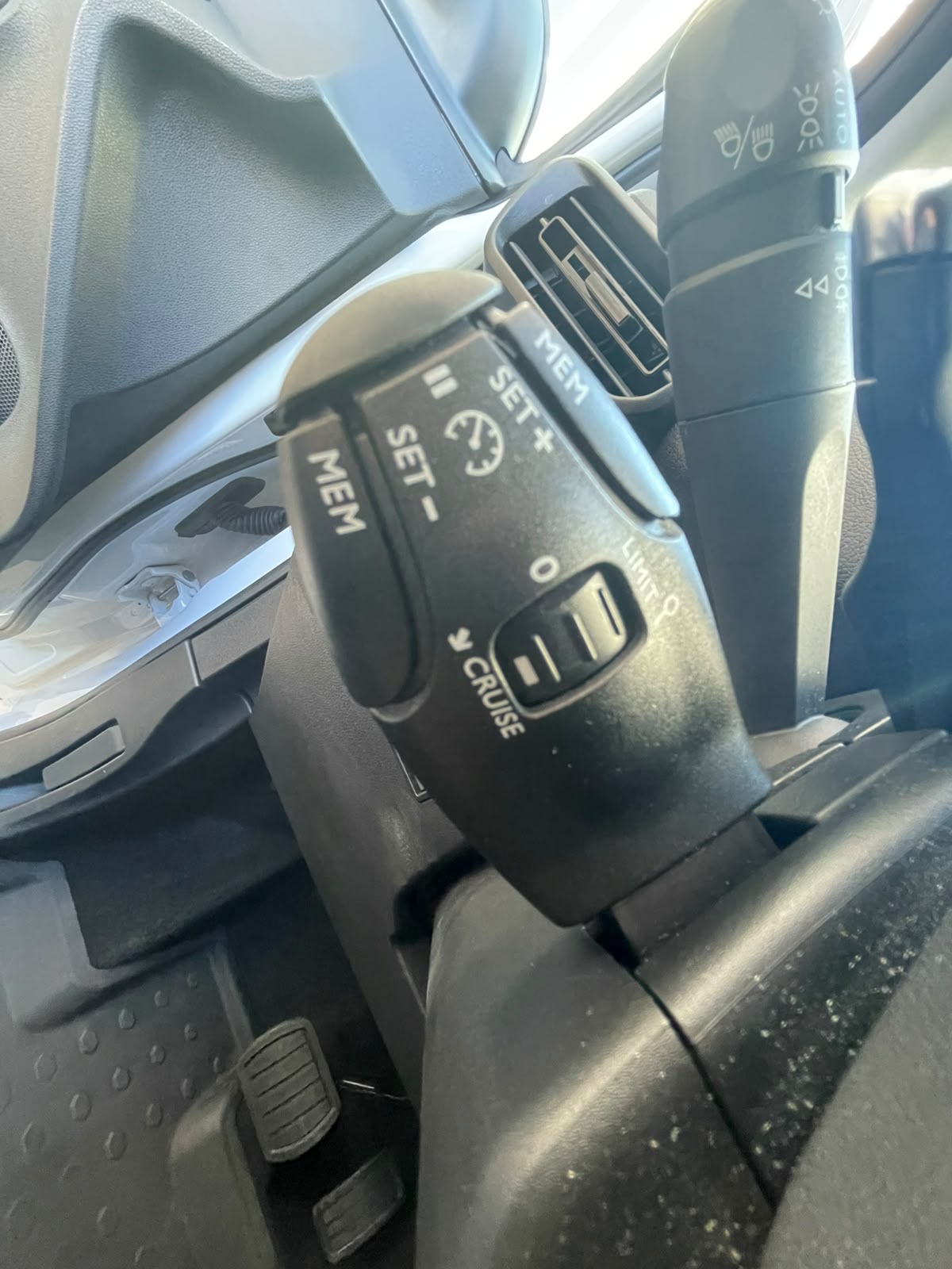 PEUGEOT Partner 1.5 Blue HDi Long 1000kg EAT8-image-11