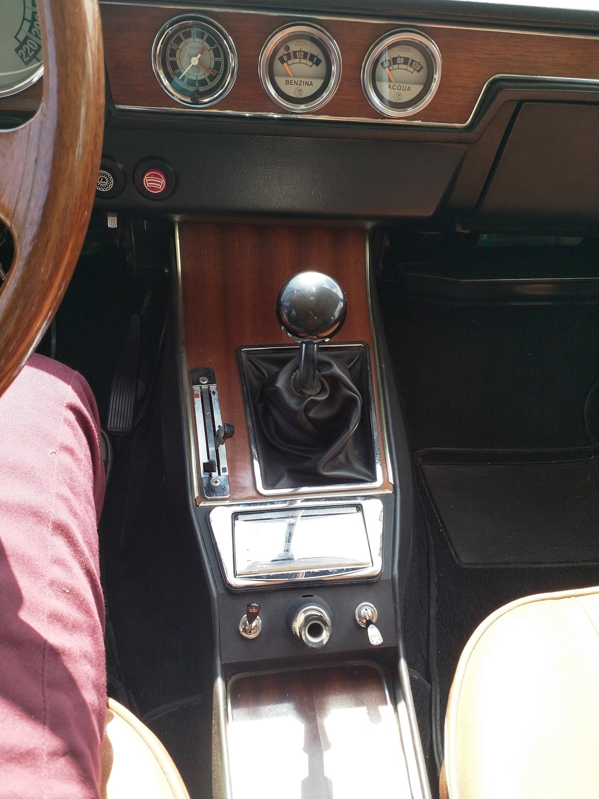 ALFA ROMEO Giulia 2000 Berlina-image-13