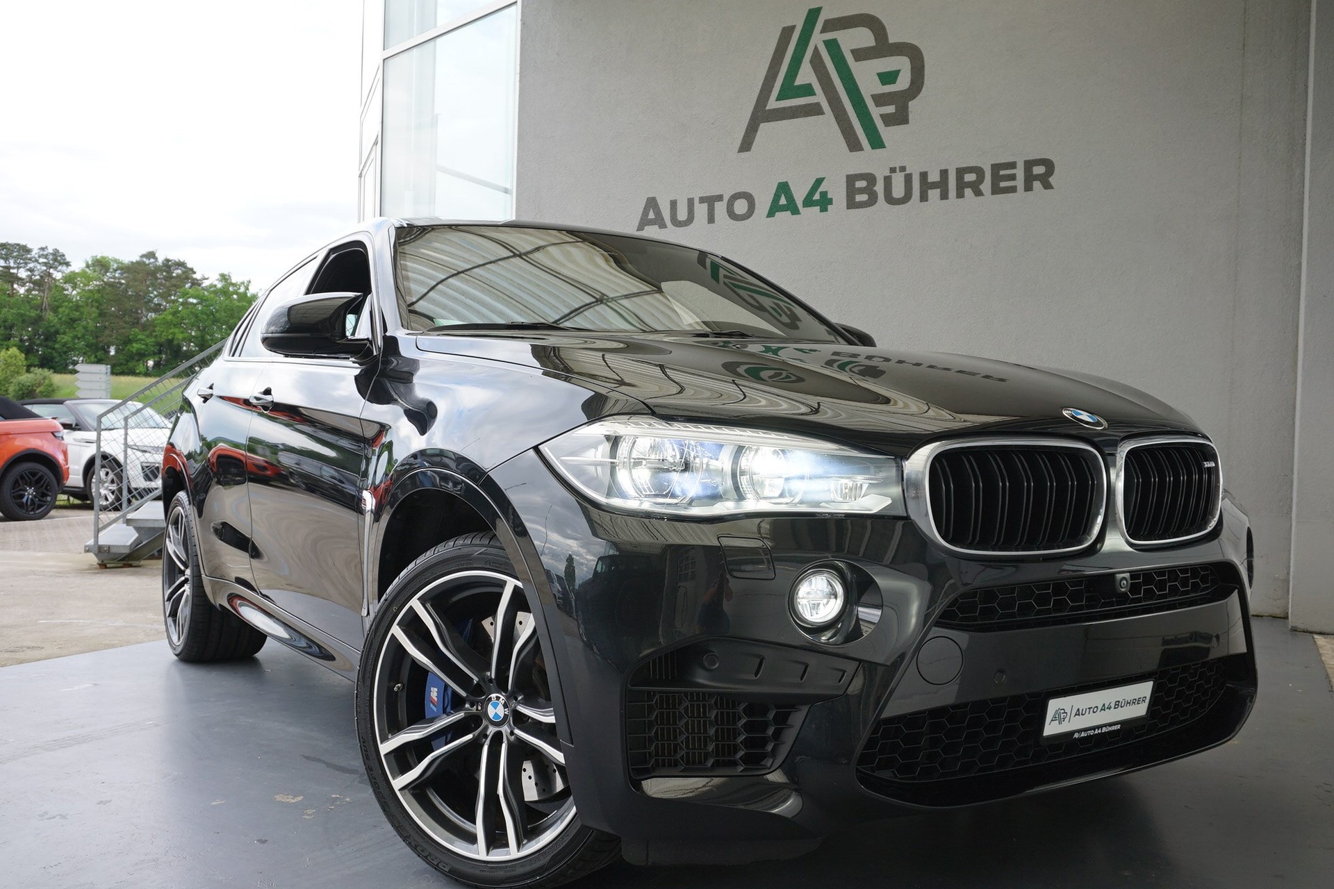 BMW X6M-image-2