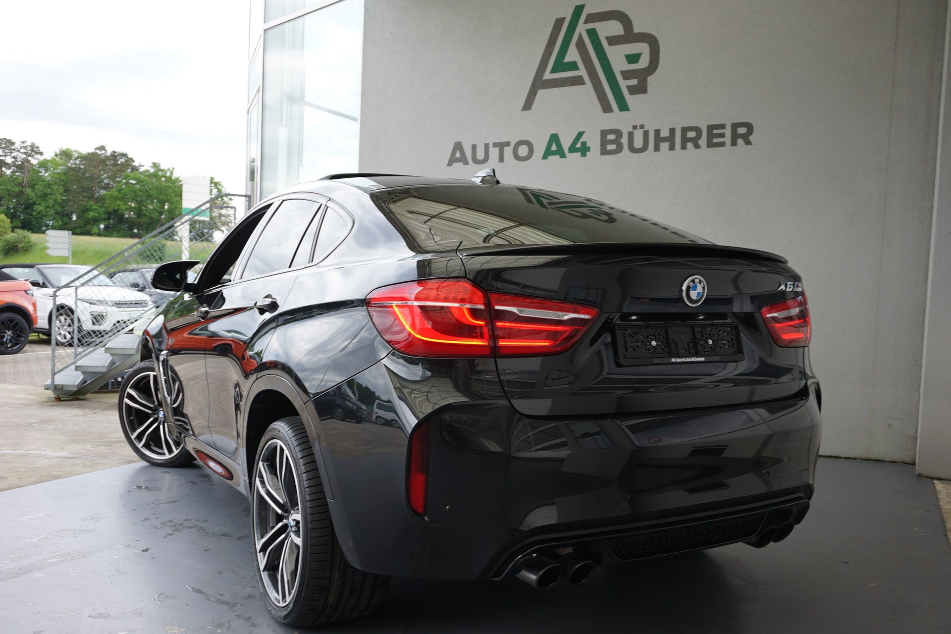 BMW X6M-image-6