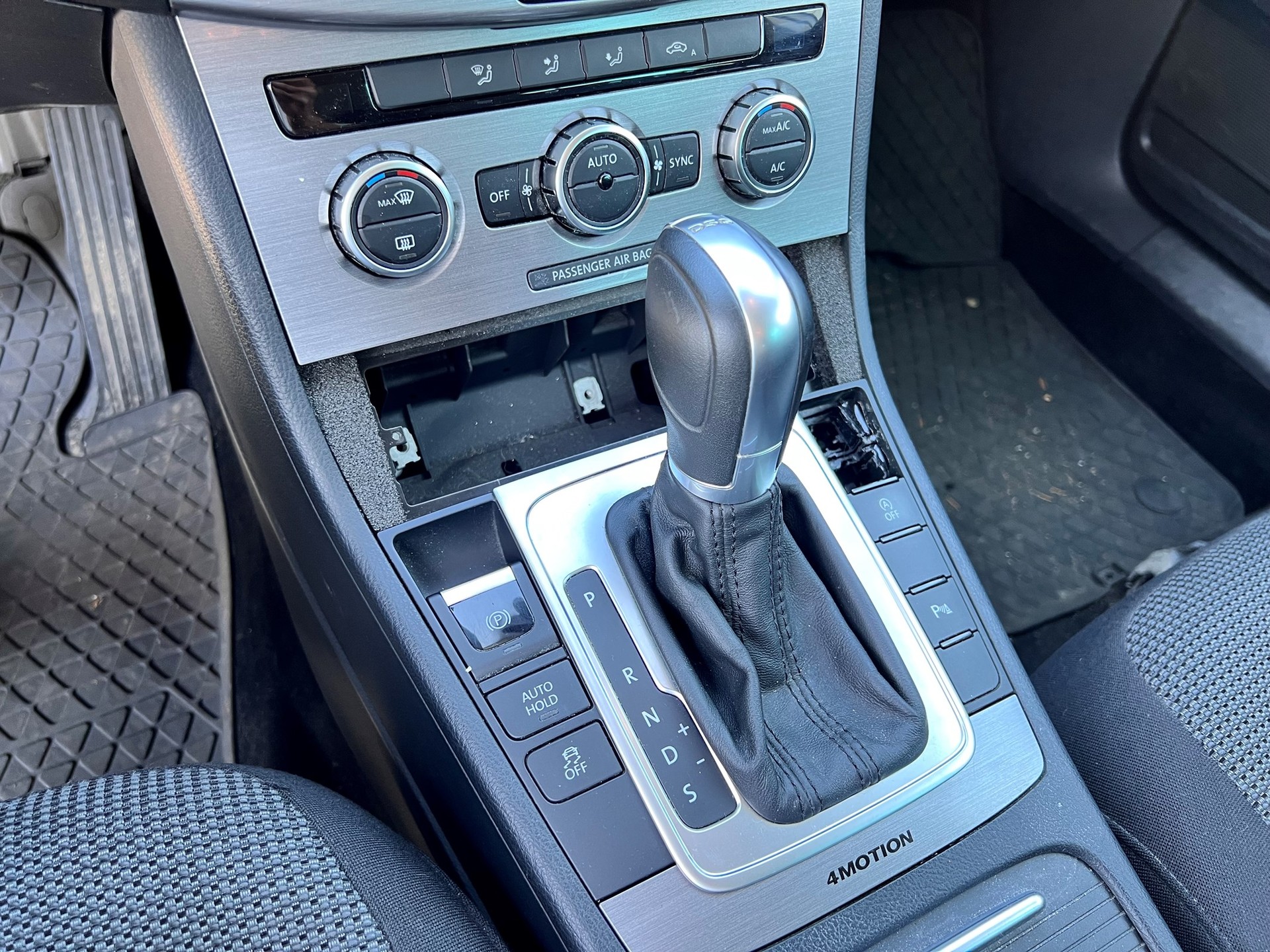 VW Passat Variant 2.0 TDI BMT Comfortline 4MDSG-image-13
