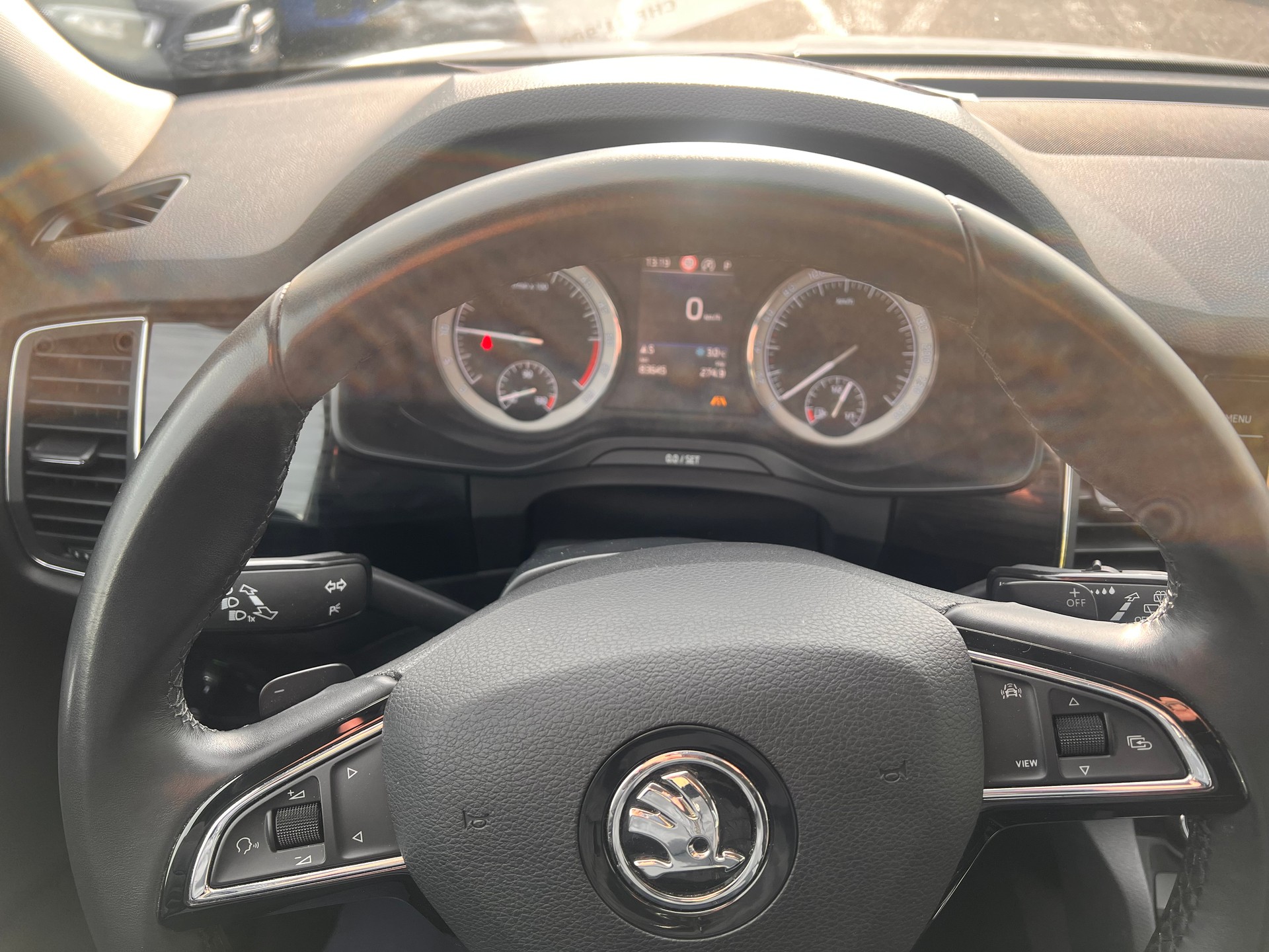 SKODA Kodiaq 2.0 TDI CR Style 4x4 DSG-image-16