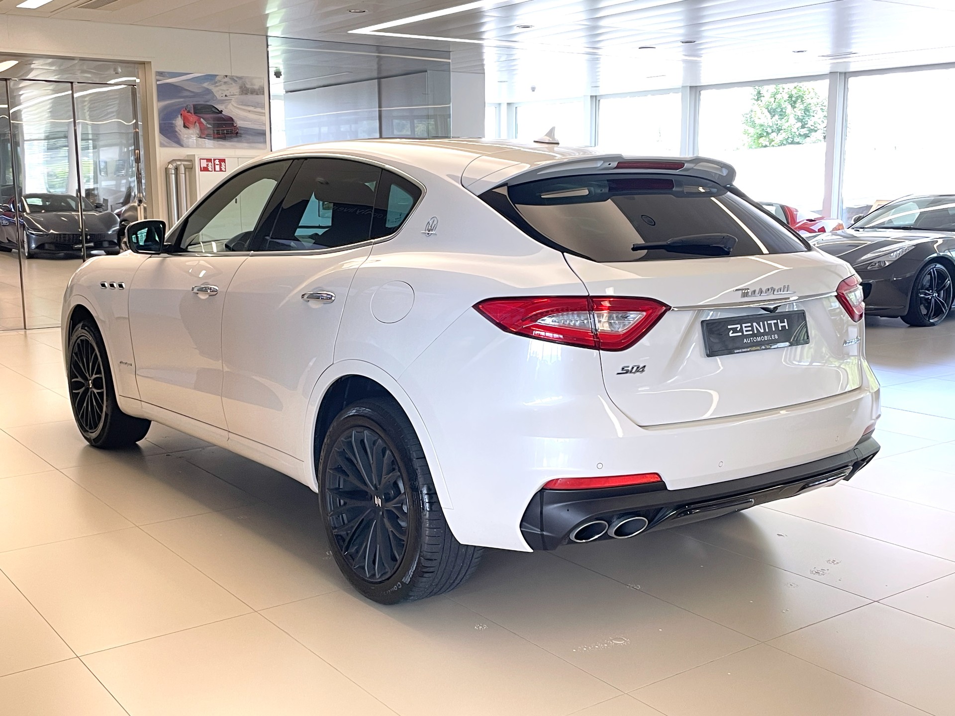 MASERATI Levante S 3.0V6 GranSport Automatica-image-6