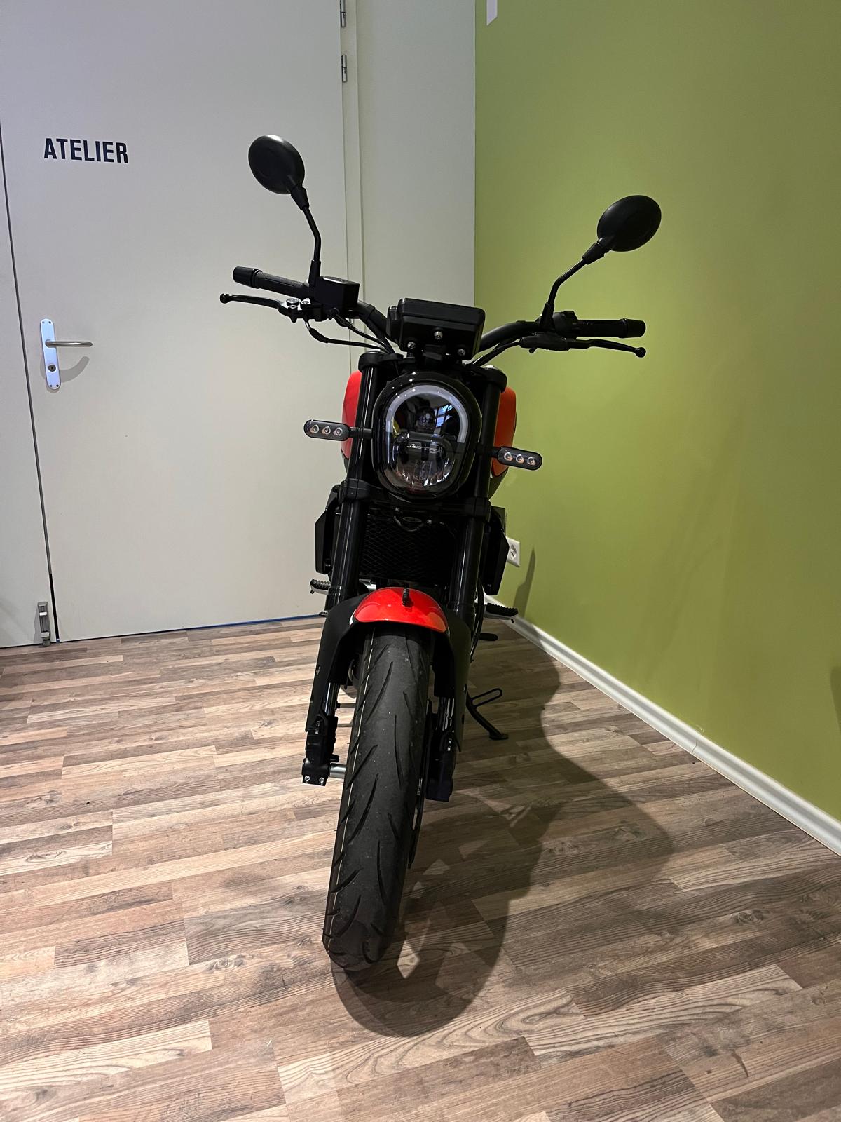 BENELLI Leoncino 125-image-2