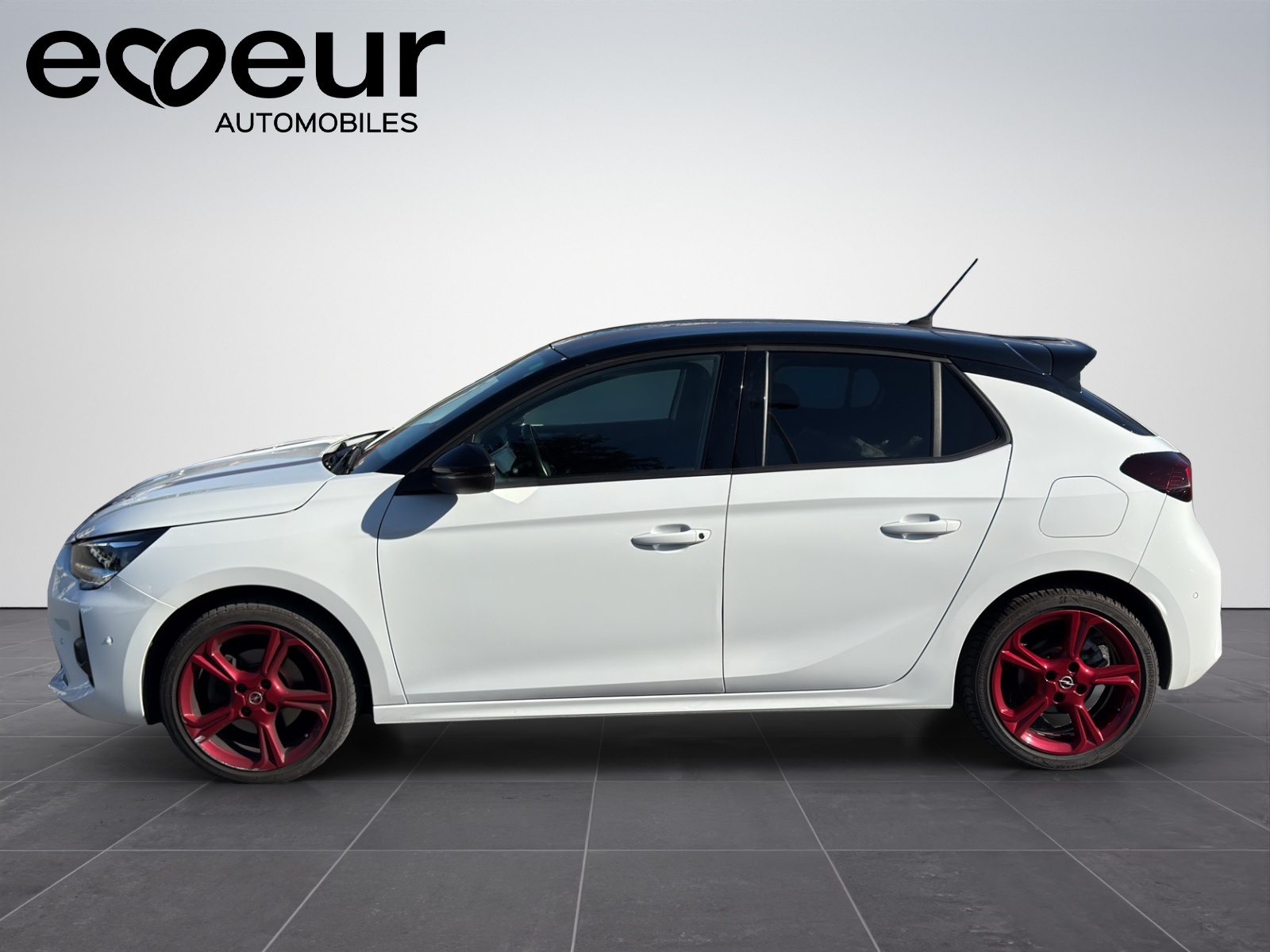 OPEL Corsa 1.2 T 130 GS Line-image-2