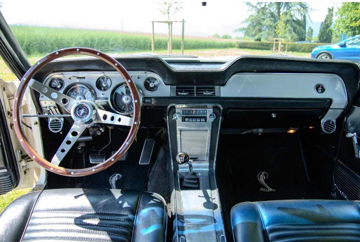 FORD Fastback-image-10