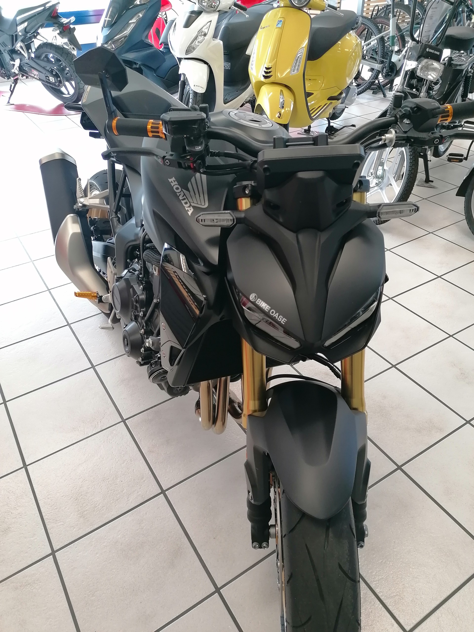 HONDA CB 1000 Hornet SP-image-7
