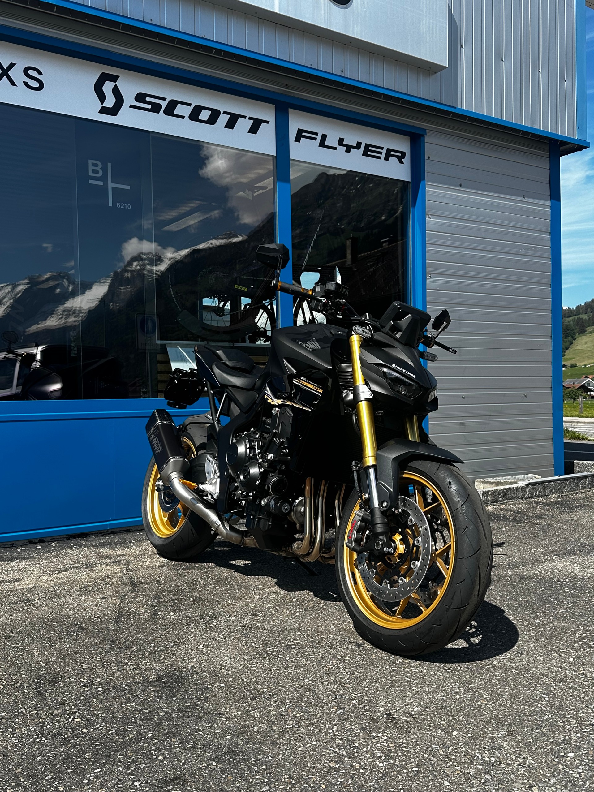 HONDA CB 1000 Hornet SP-image-2