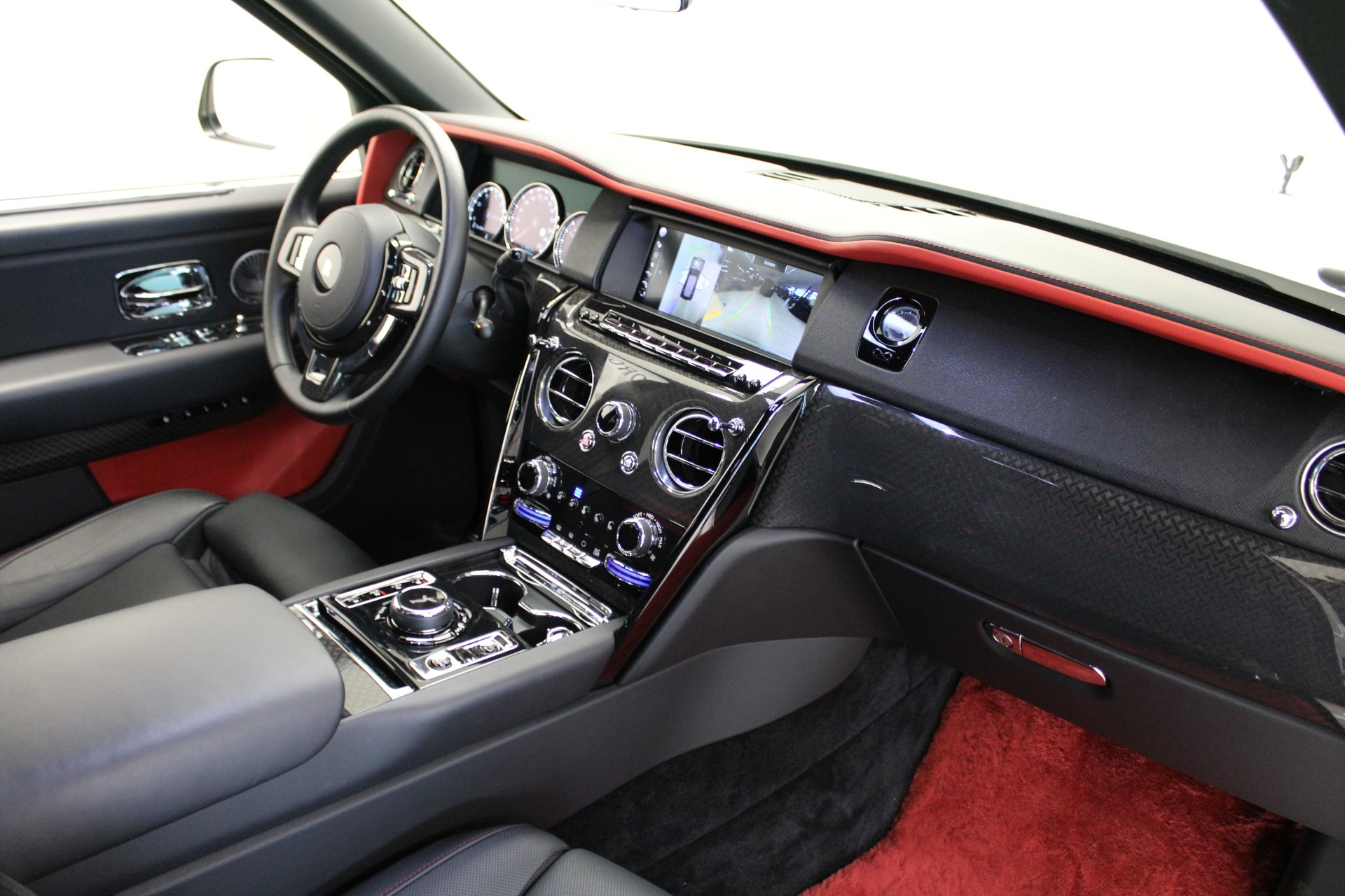 ROLLS-ROYCE Cullinan 6.7 V12 Black Badge-image-8