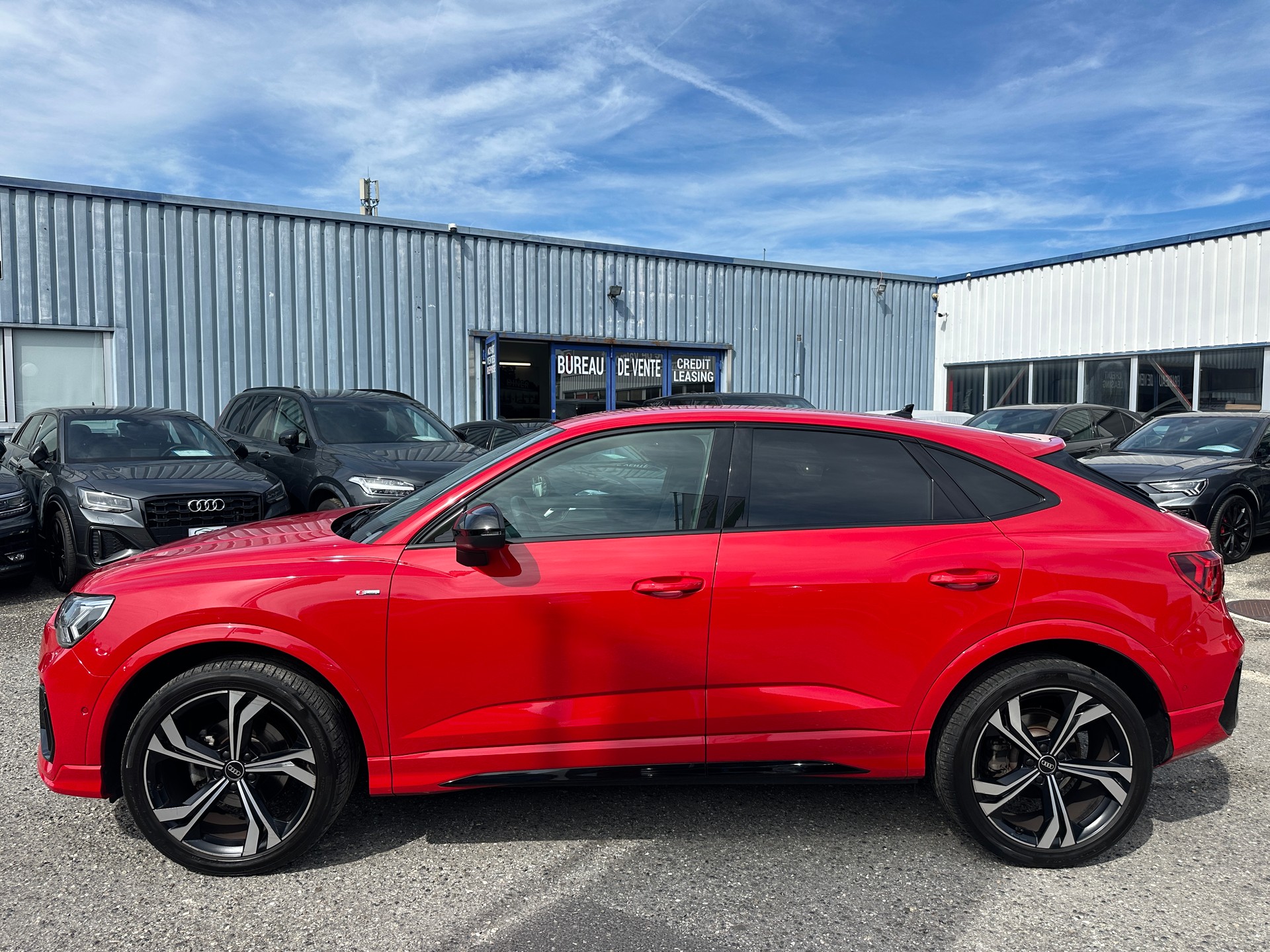 AUDI Q3 Sportback 35 TFSI S line Attraction S-tronic-image-6