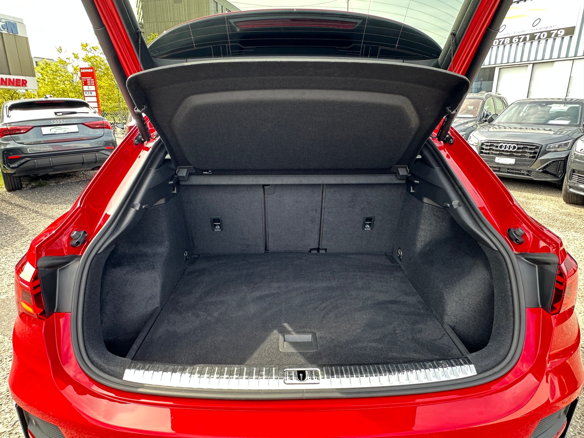 AUDI Q3 Sportback 35 TFSI S line Attraction S-tronic-image-10