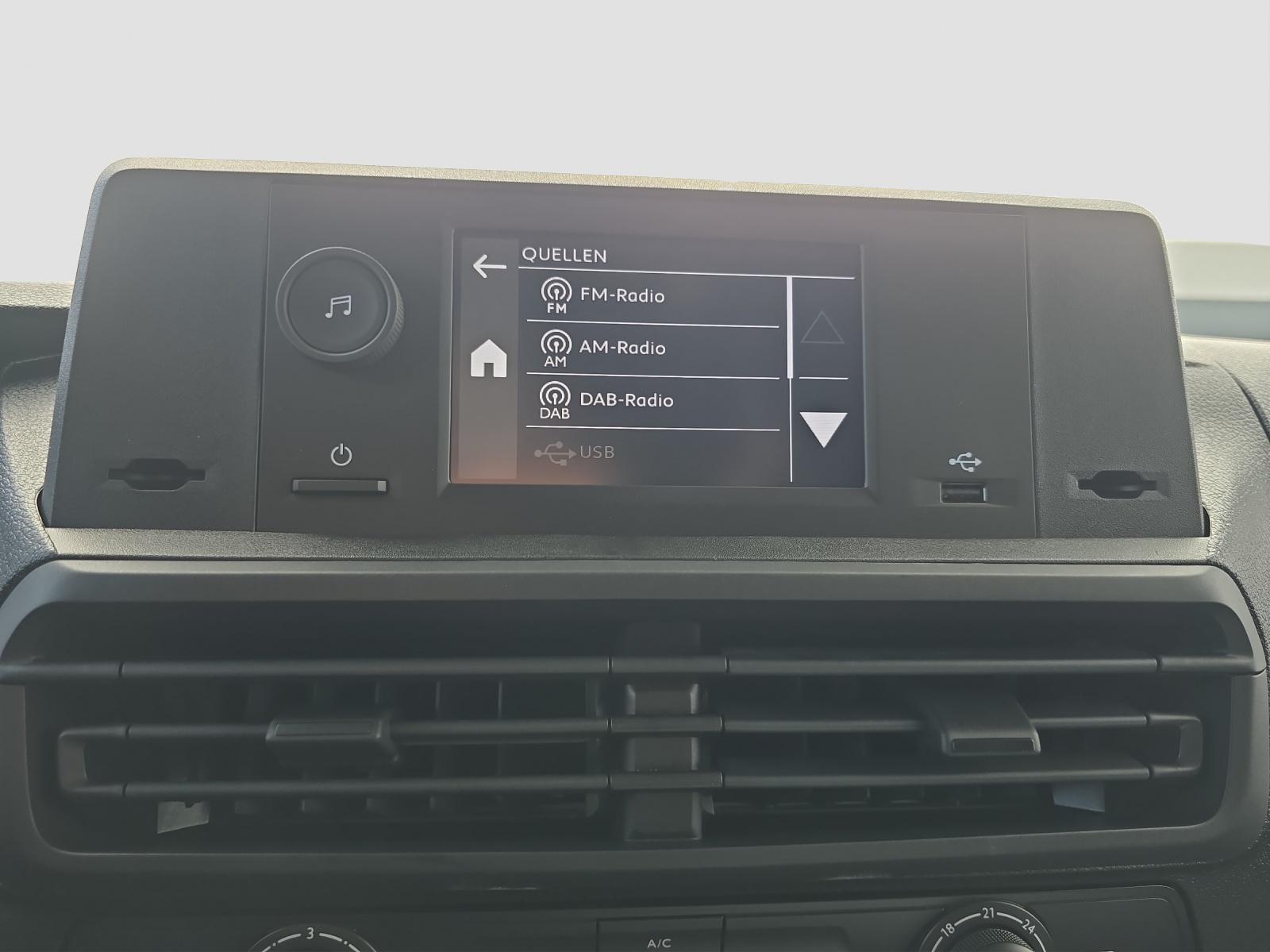 TOYOTA PROACE Van L1 2.0 D Active-image-17