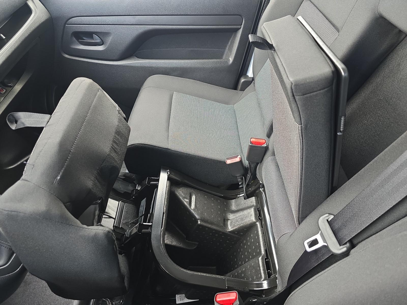 TOYOTA PROACE Van L1 2.0 D Active-image-19