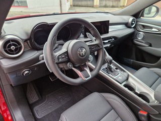 ALFA ROMEO Tonale 1.5 Hybrid 160cv Veloce Premium-image-4