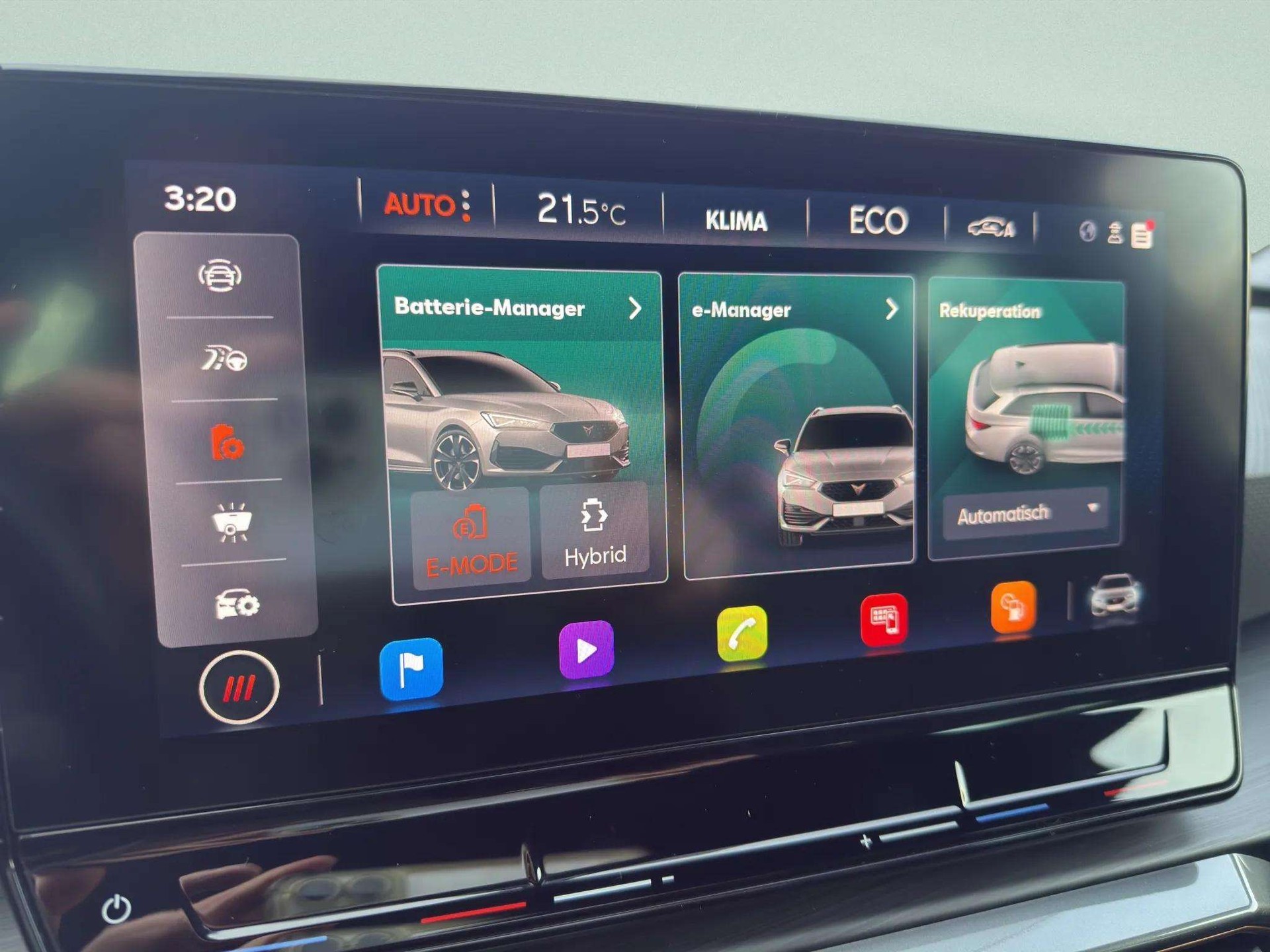 CUPRA LEON ST 1.4 e-HYBRID pHEV DSG-image-18