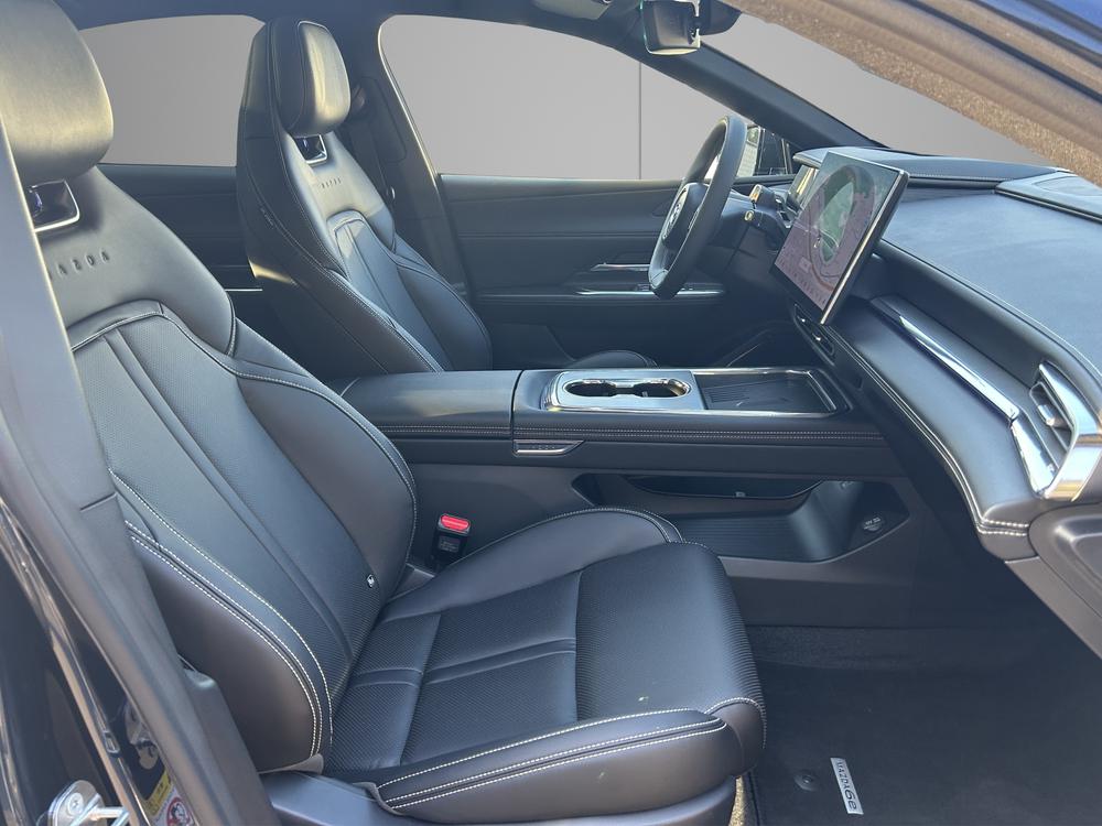 MAZDA 6e 245 80kWh Takumi-image-17
