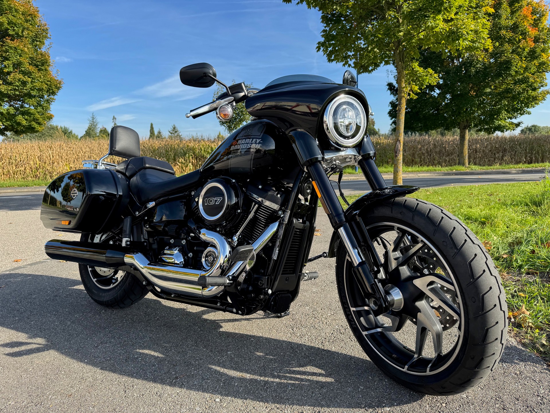 HARLEY-DAVIDSON FLSB Sport Glide 107 ABS-showroom-element-1