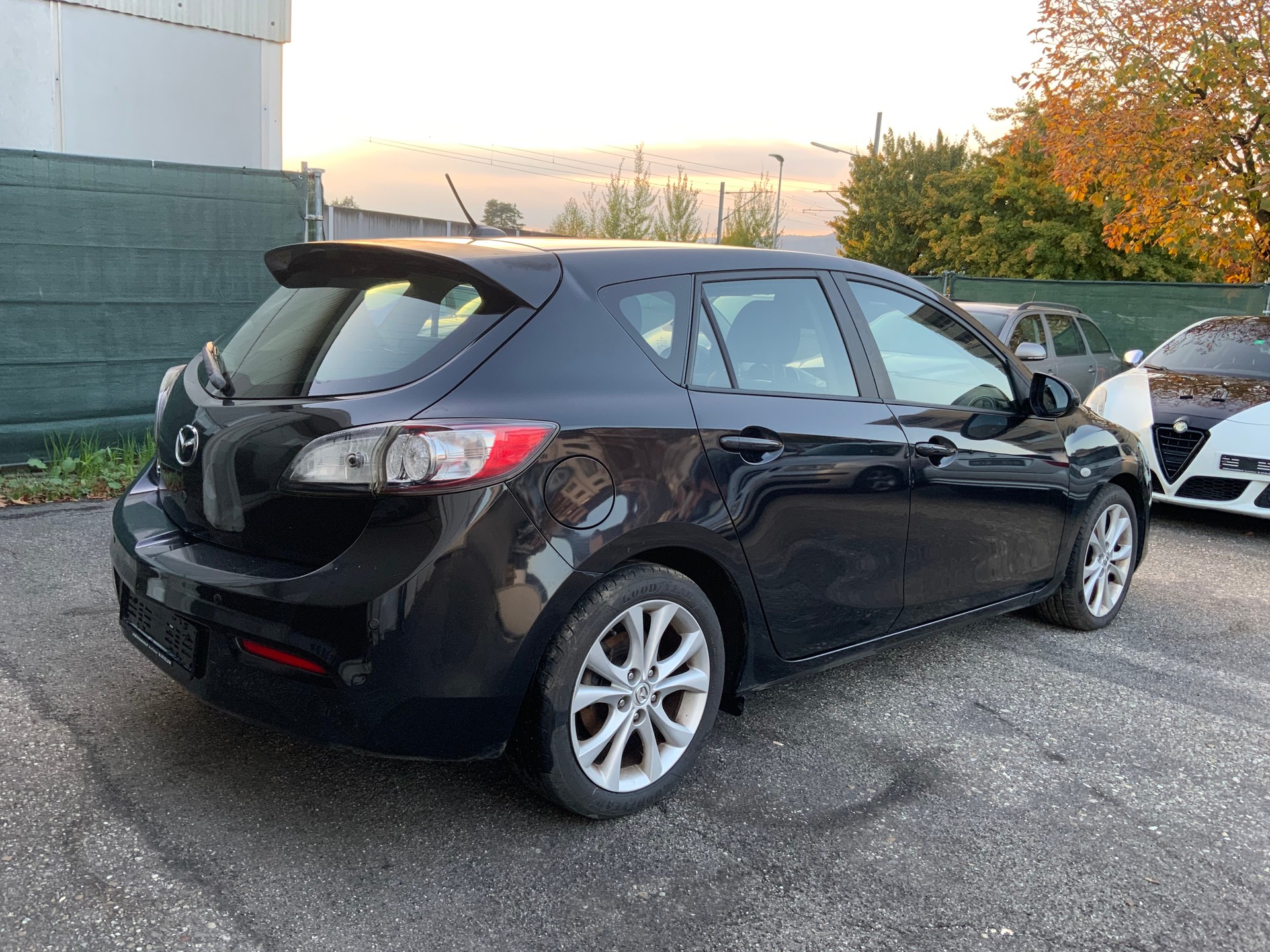 MAZDA 3 2.2 16V CD Sport-image-3